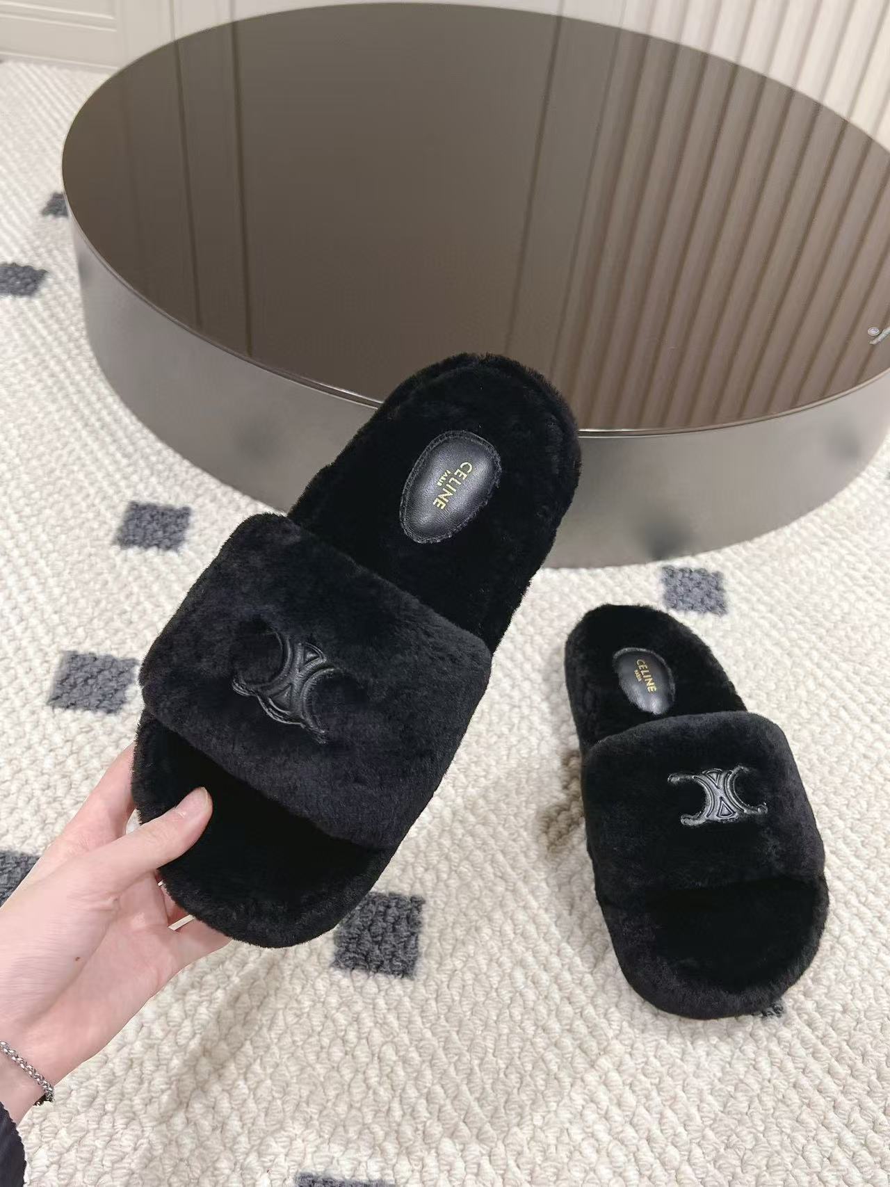 CEL1NE 高品質凱旋門ぬいぐるみスリッパ【50％割引+送料無料】