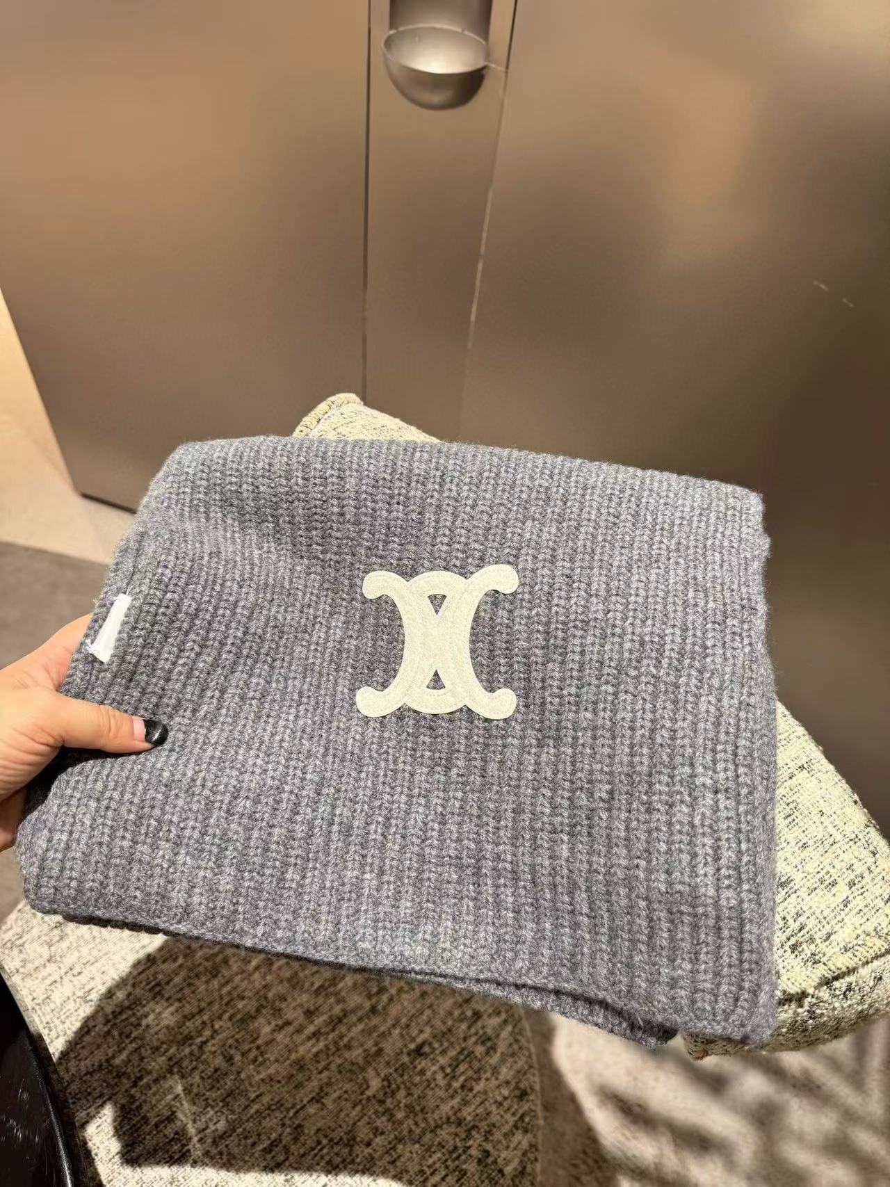 CEL1NE 凱旋門 ウール スカーフ【50％割引+送料無料】