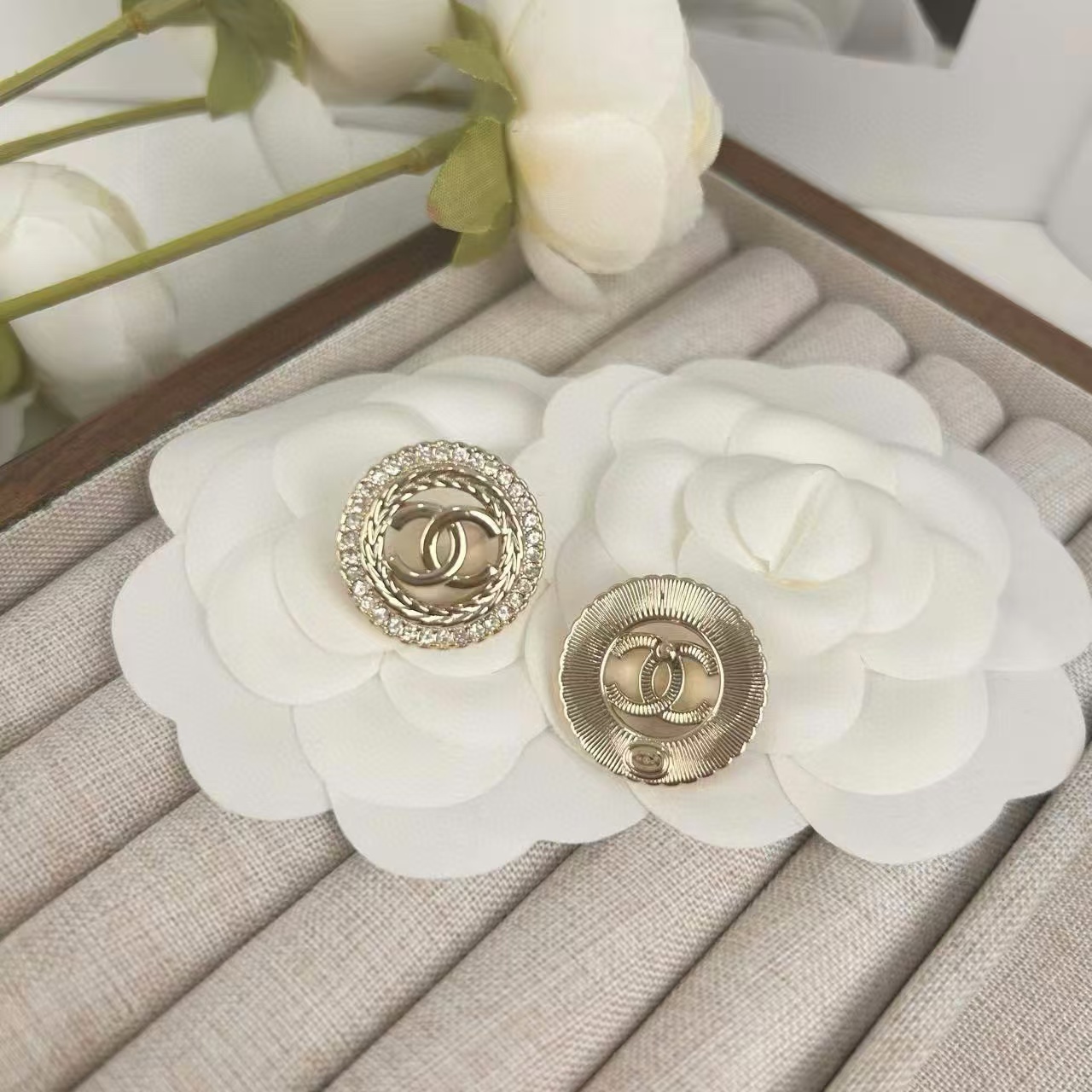 CHANE1 ラウンド ダイヤモンド スタッド ピアス【50％割引+送料無料】