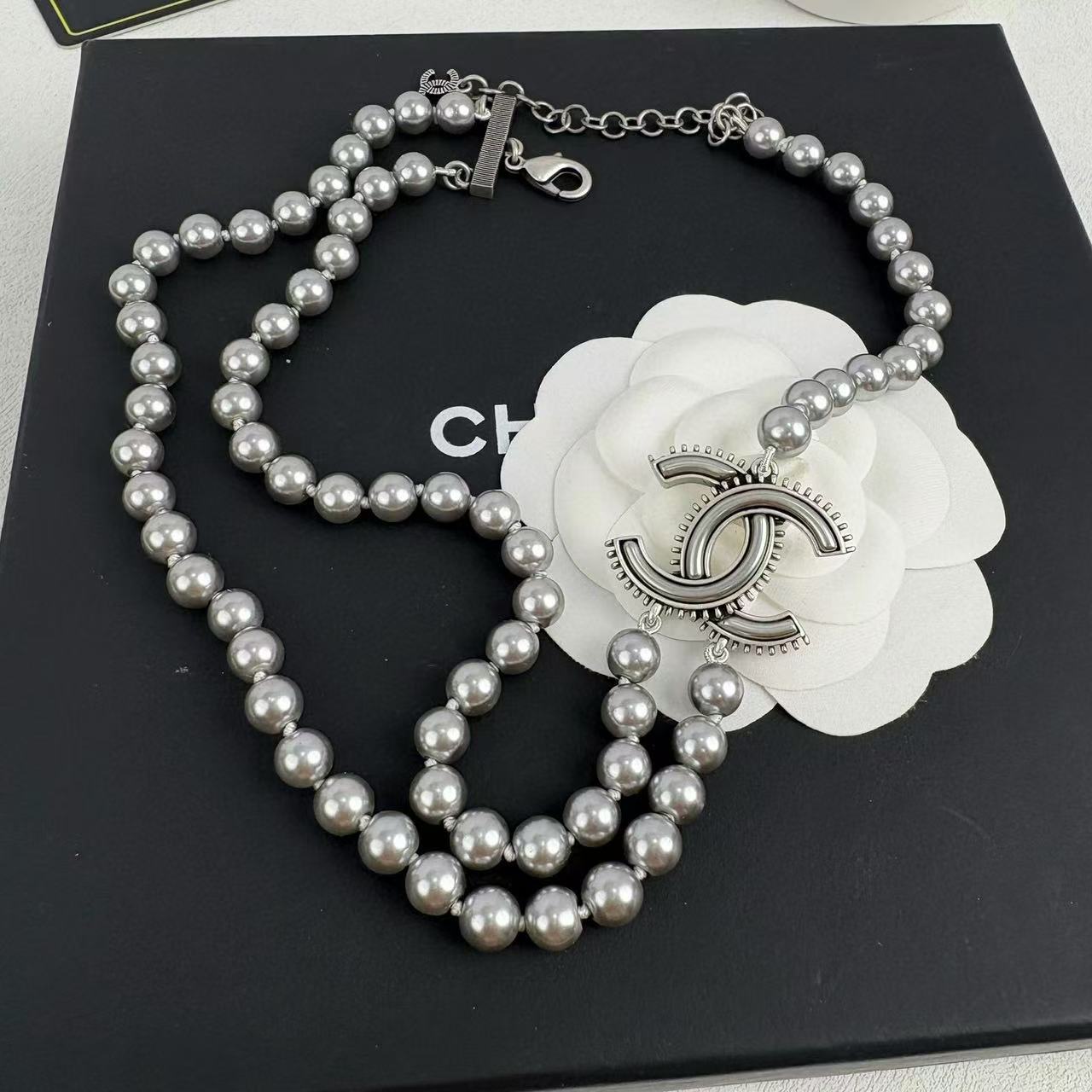 CHANE1 レジン ダブル パール ネックレス【50％割引+送料無料】