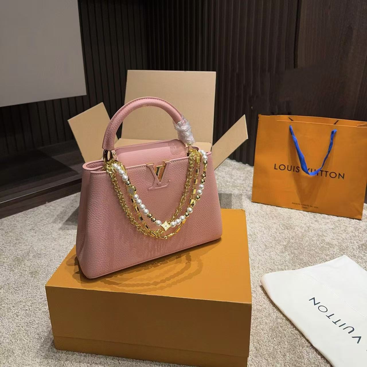 LV パールチェーン ハンドバッグ【50％割引+送料無料】