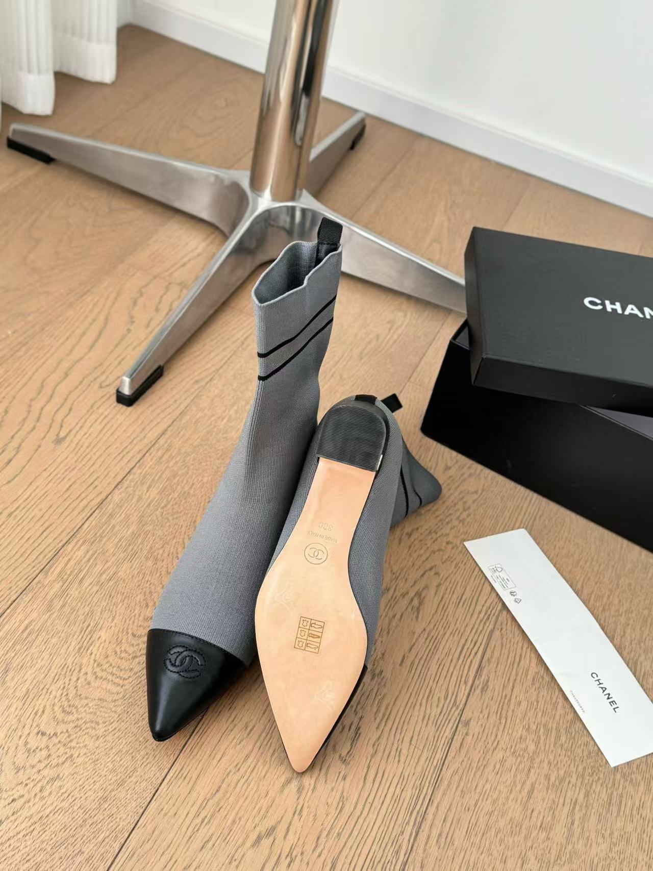 CHANE1 高品質ポインテッドトゥ ソックスブーツ【50％割引+送料無料】