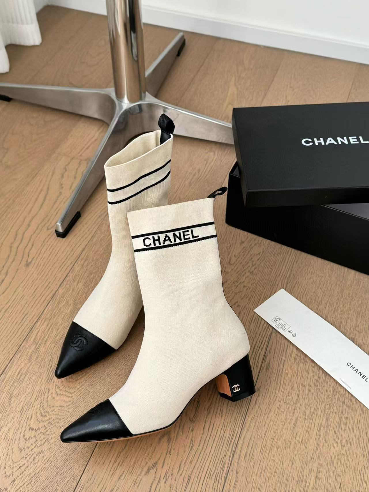 CHANE1 高品質ポインテッドトゥ ソックスブーツ【50％割引+送料無料】