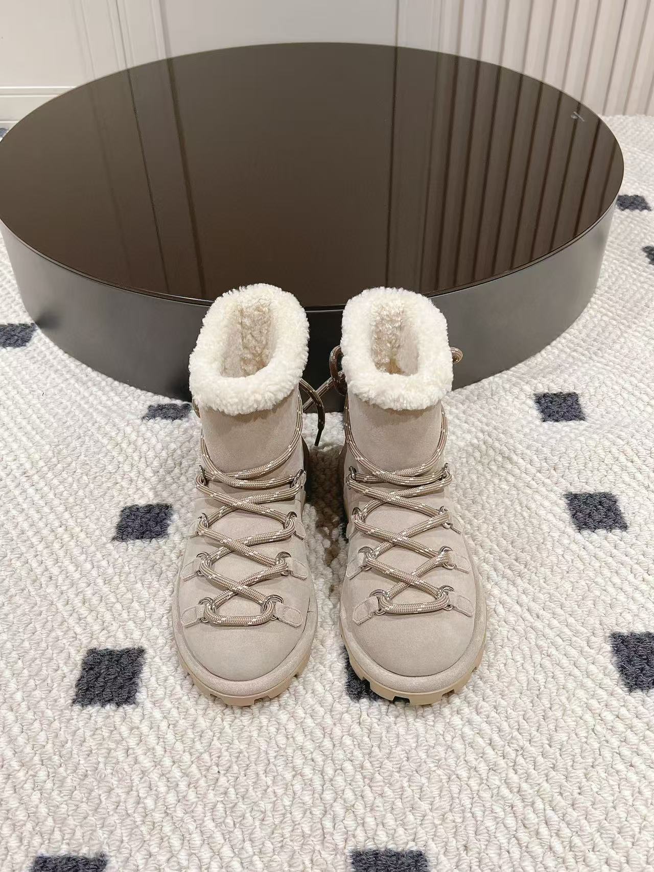 M1UM1U 高品質レースアップスノーブーツ【50％割引+送料無料】