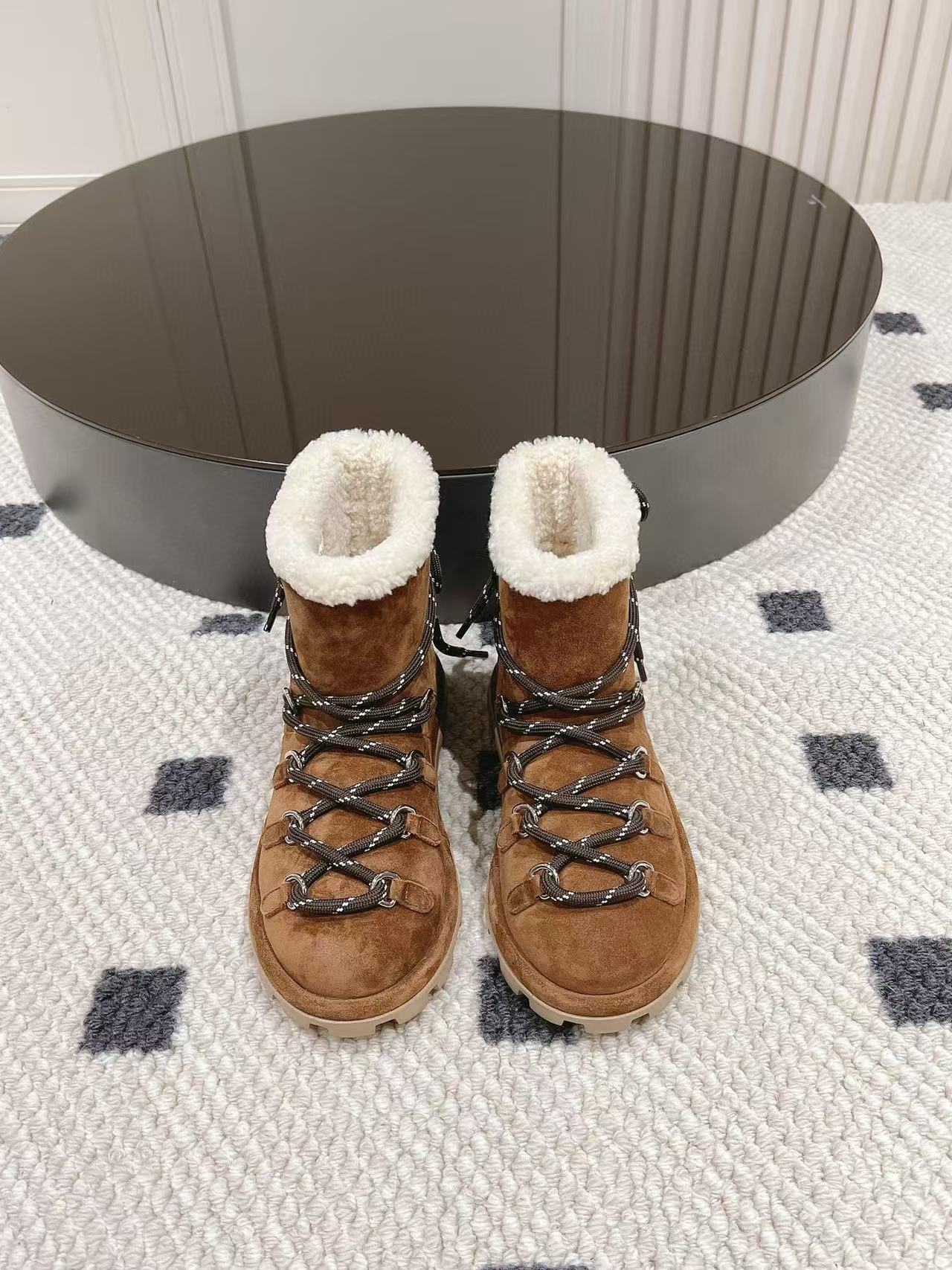 M1UM1U 高品質レースアップスノーブーツ【50％割引+送料無料】