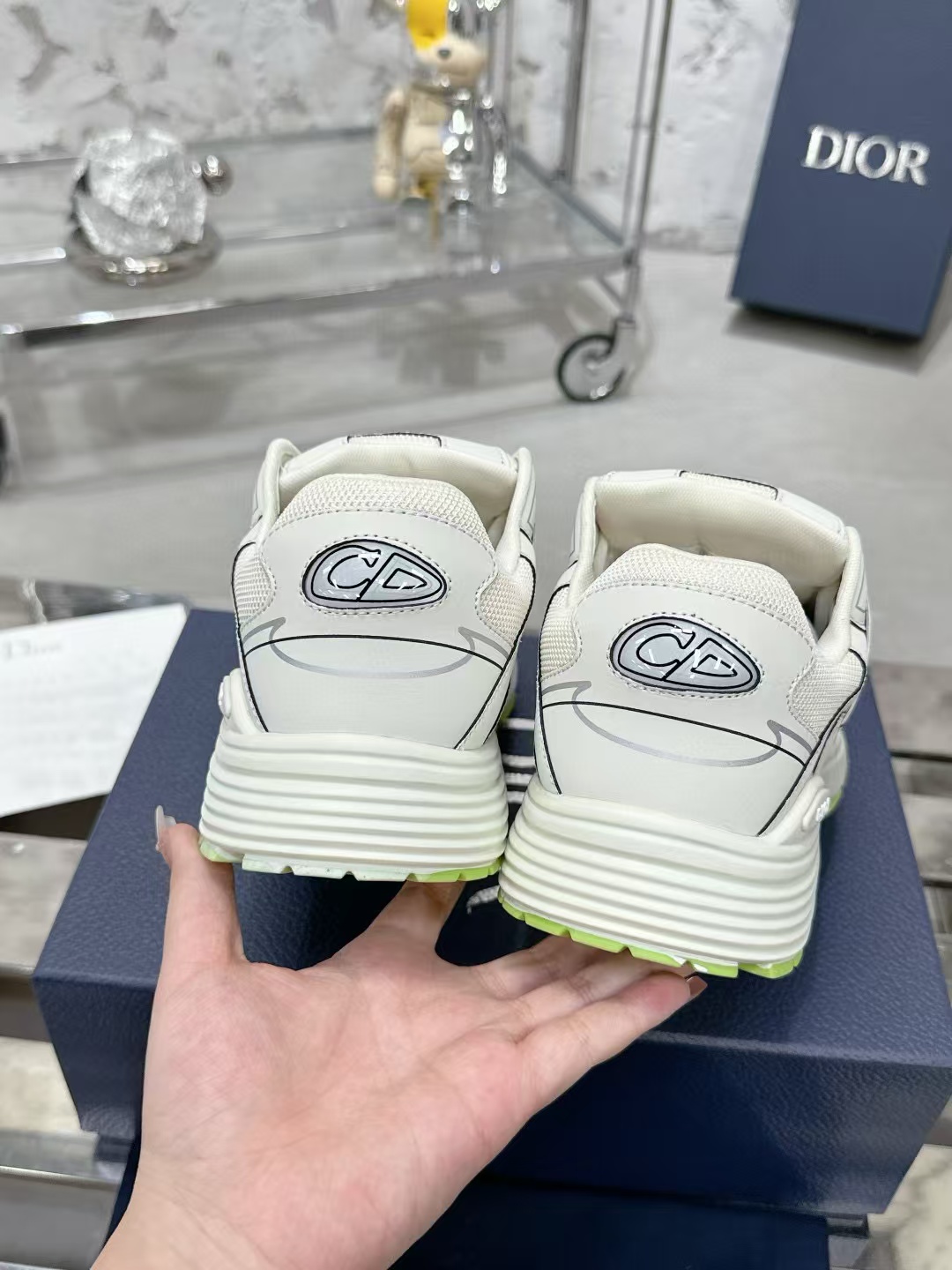 DI0R 高品質 CD 反射スニーカー【50％割引+送料無料】