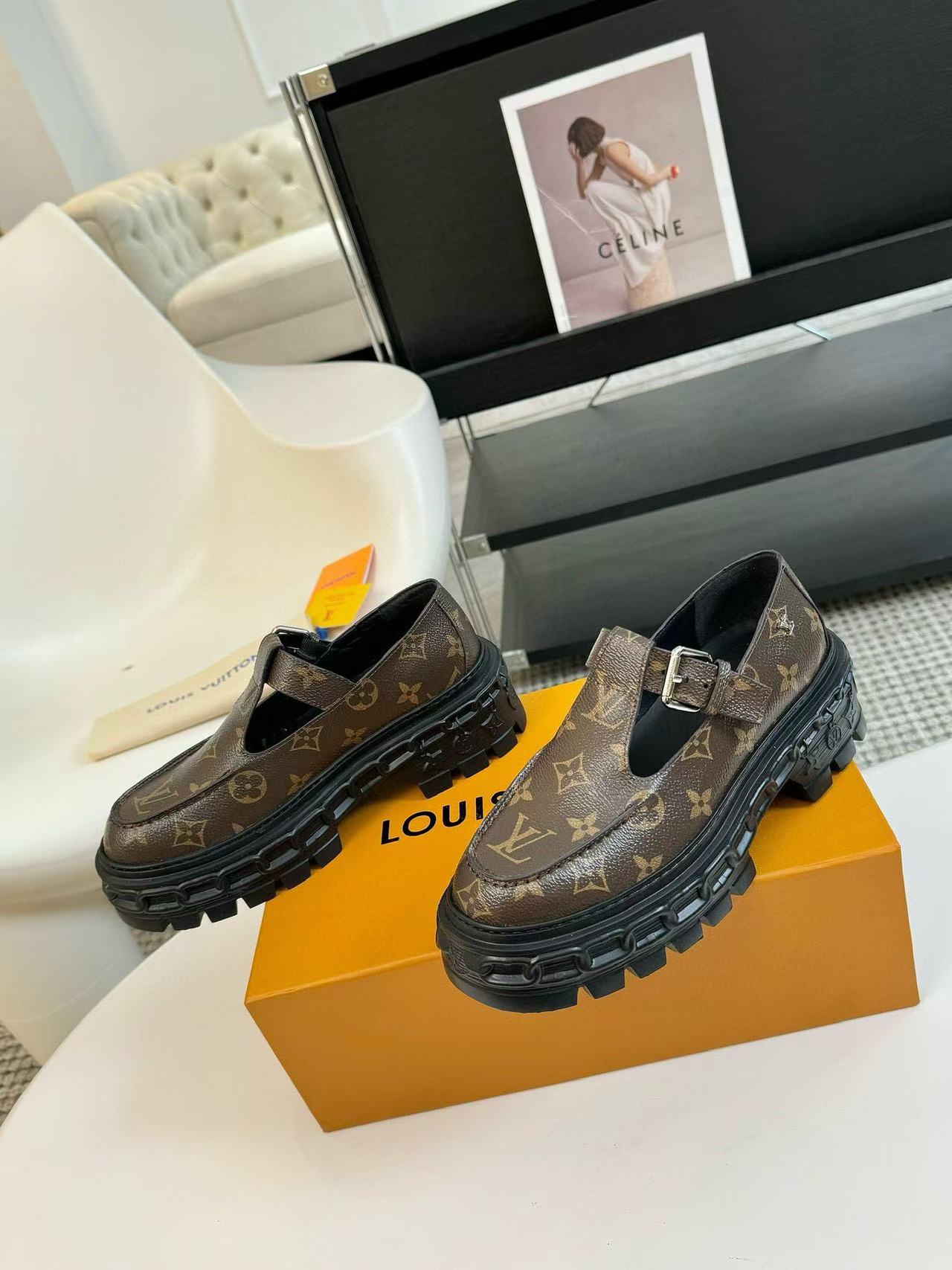 LV高品質老眼ローファー【50％割引+送料無料】