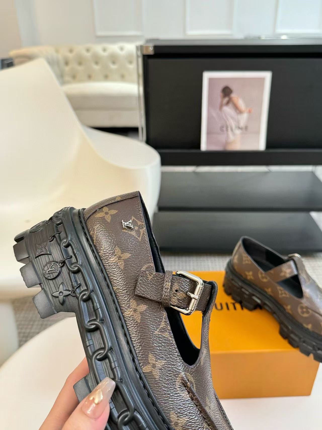 LV高品質老眼ローファー【50％割引+送料無料】