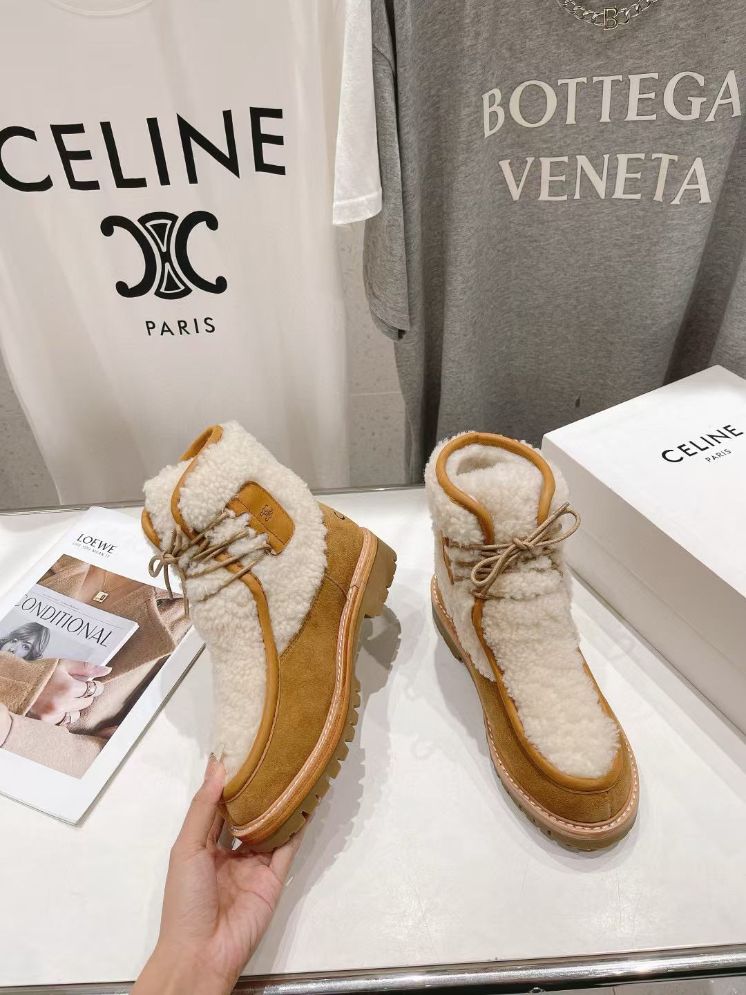 CEL1NE 高品質ラムウール スノーブーツ【50％割引+送料無料】