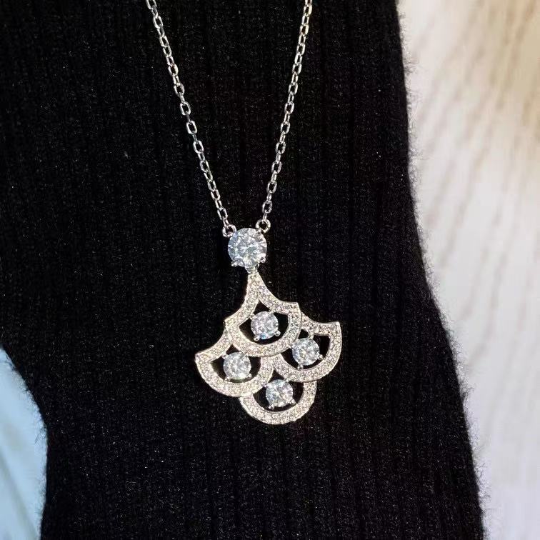 GRAFF ダイヤモンドファンネックレス【 50％割引+送料無料】