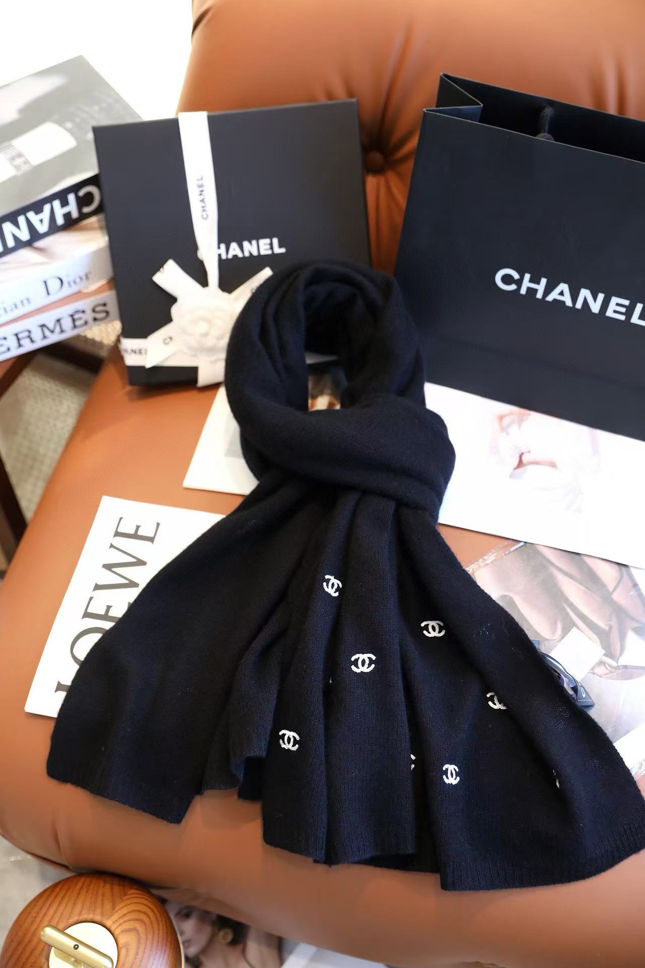 CHANE1 ダブルC カシミアスカーフ【 50％割引+送料無料】
