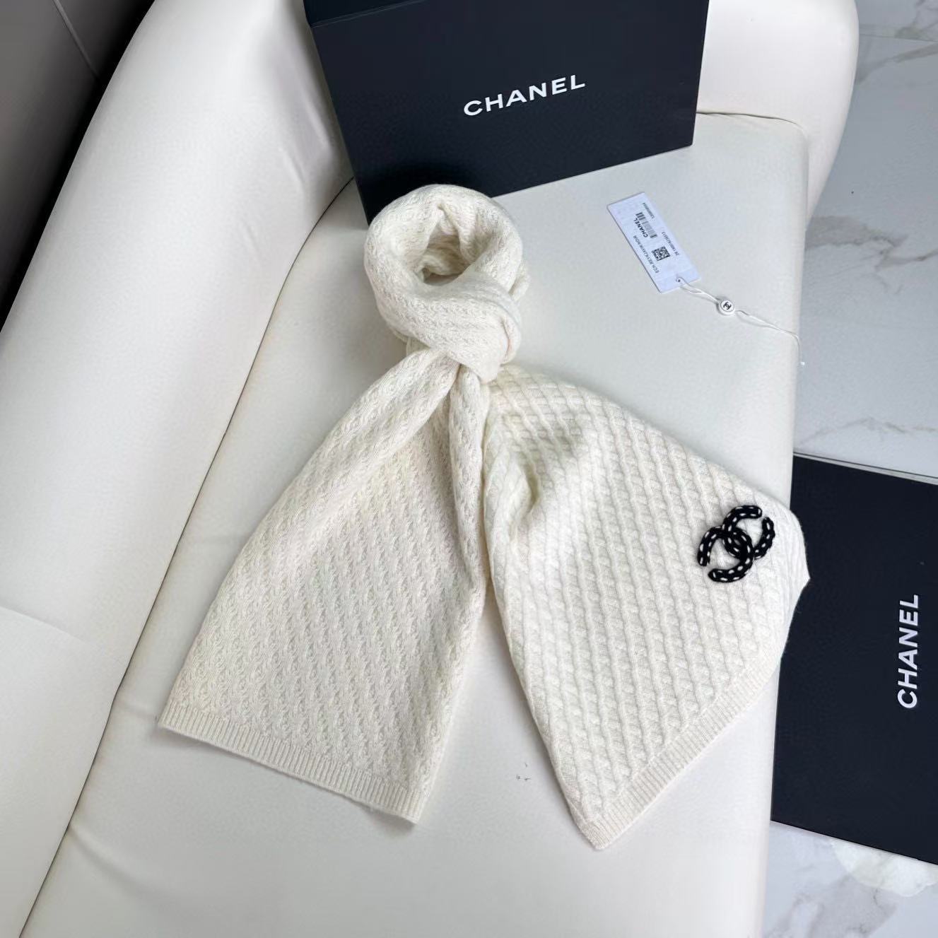 CHANE1 チェック柄ウールスカーフ【 50％割引+送料無料】