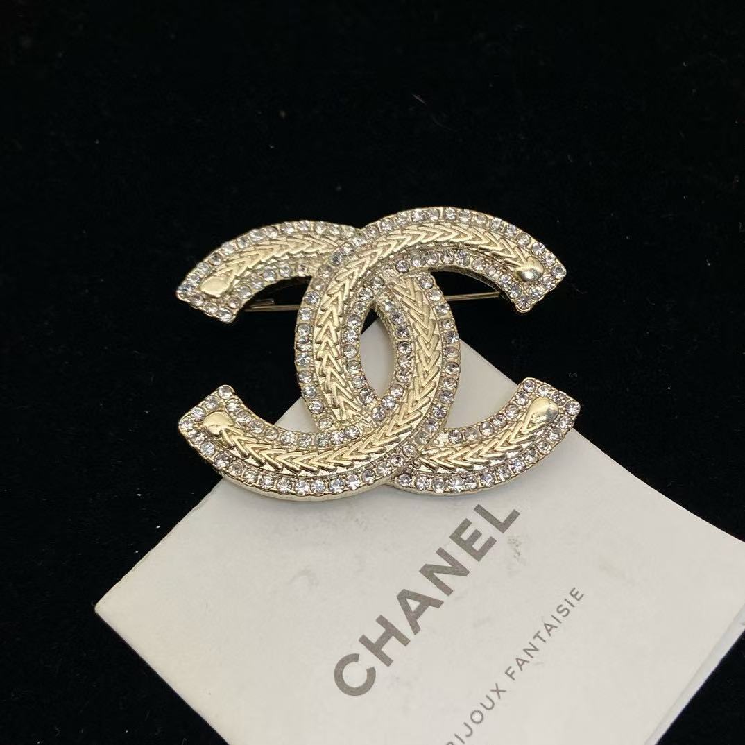 CHANE1 ダブルシーロゴブローチ【50％割引+送料無料】