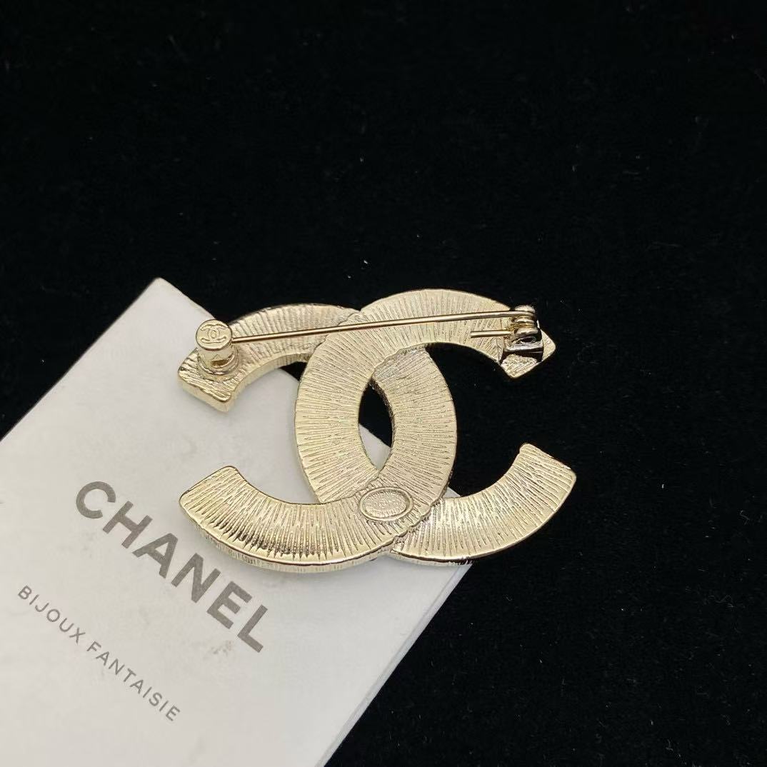 CHANE1 ダブルシーロゴブローチ【50％割引+送料無料】