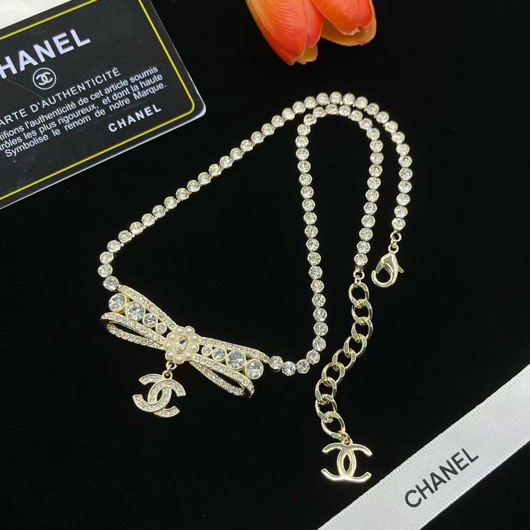 CHANE1 ダブルC ダイヤモンド ボウ ネックレス【50％割引+送料無料】