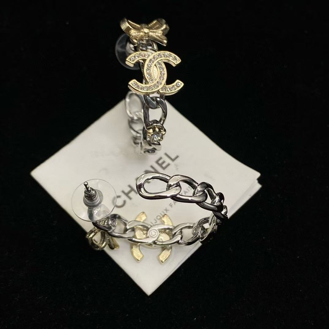 CHANE1 ダブルCロゴ イヤリング【50％割引+送料無料】