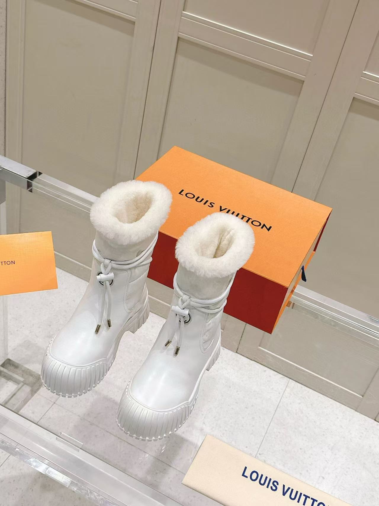 LV高品質スノーブーツ【50％割引+送料無料】