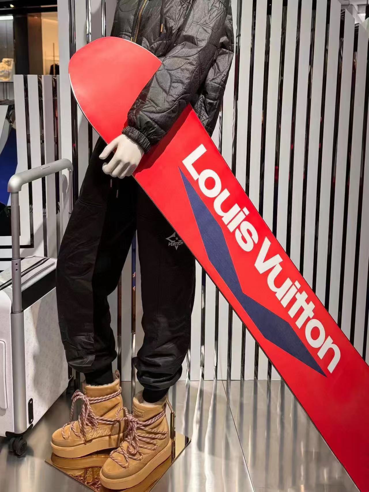 LV高品質リアルウール レースアップ スノーブーツ【50％割引+送料無料】