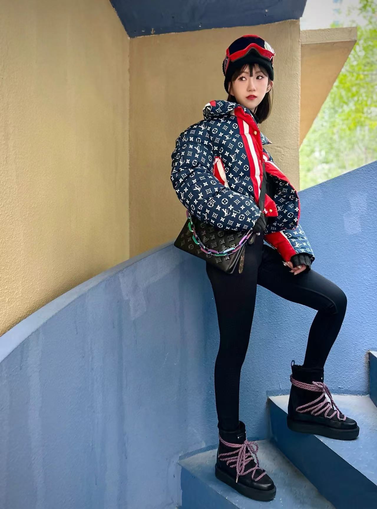 LV高品質リアルウール レースアップ スノーブーツ【50％割引+送料無料】