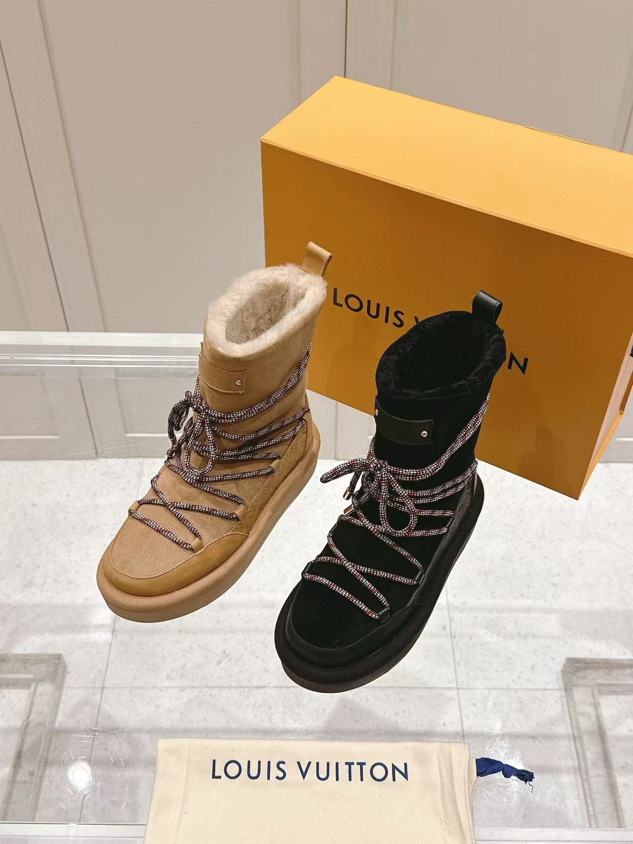 LV高品質リアルウール レースアップ スノーブーツ【50％割引+送料無料】