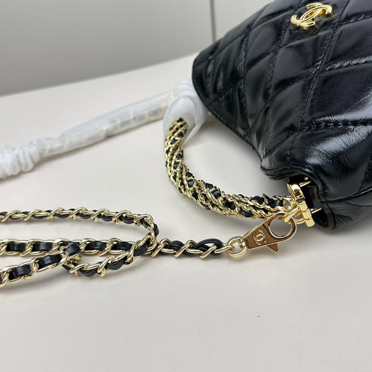 CHANE1 24A チェーンハンドバッグ【50％割引+送料無料】