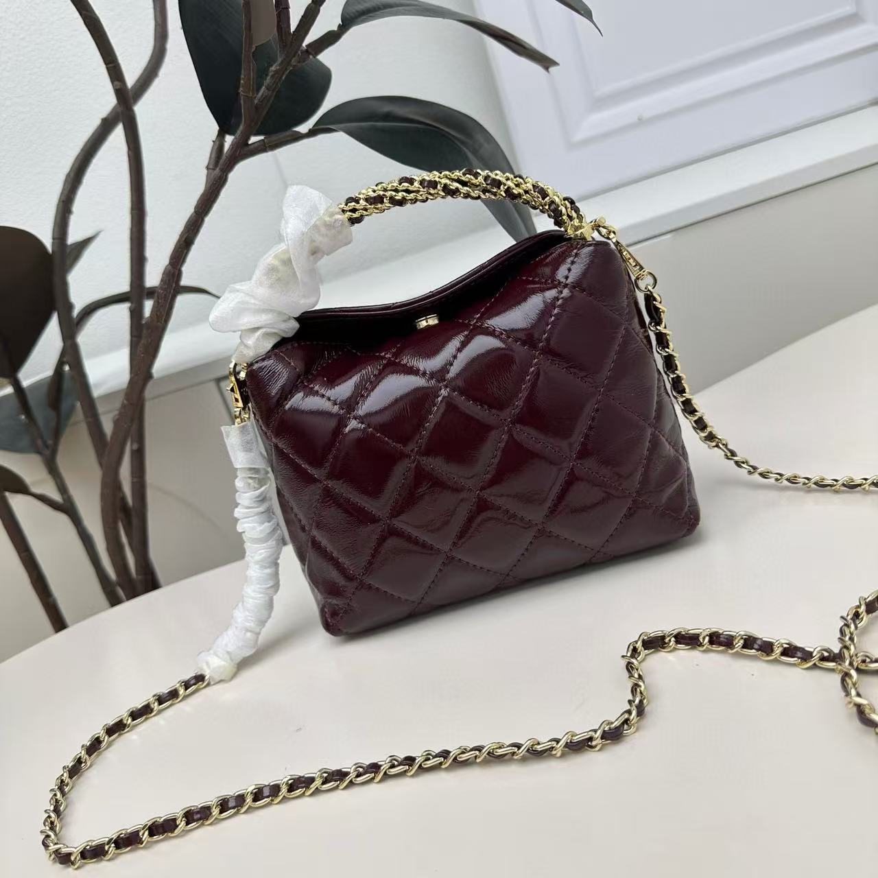 CHANE1 24A チェーンハンドバッグ【50％割引+送料無料】