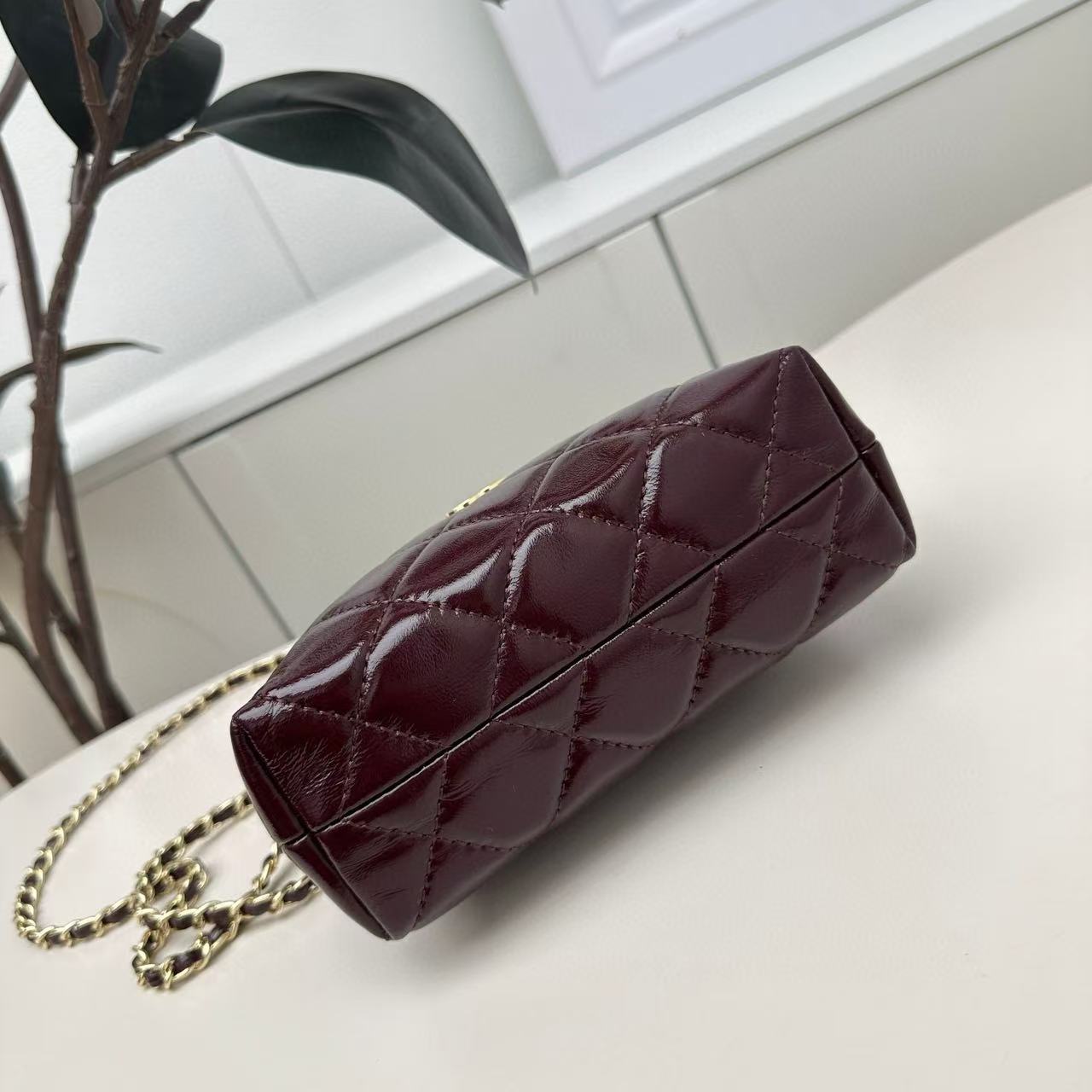 CHANE1 24A チェーンハンドバッグ【50％割引+送料無料】