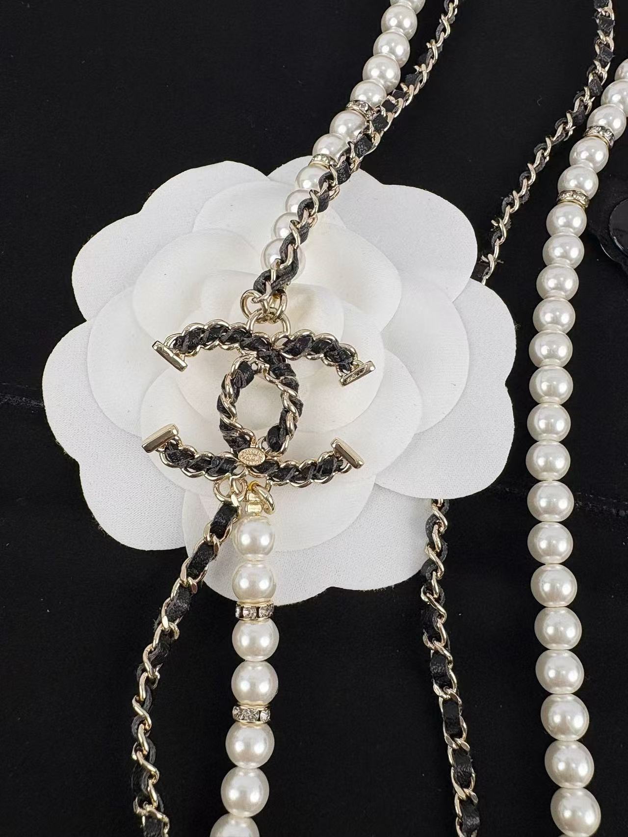 CHANE1 レザー中空ツイスト二層セーターチェーン【50％割引+送料無料】