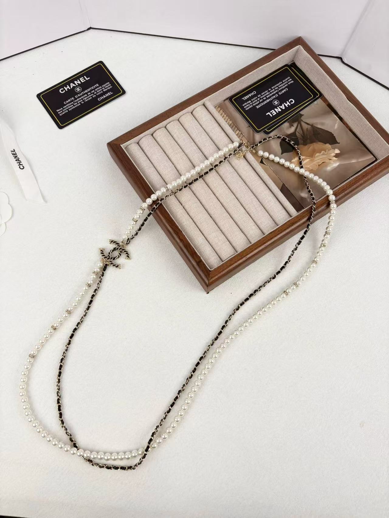 CHANE1 レザー中空ツイスト二層セーターチェーン【50％割引+送料無料】