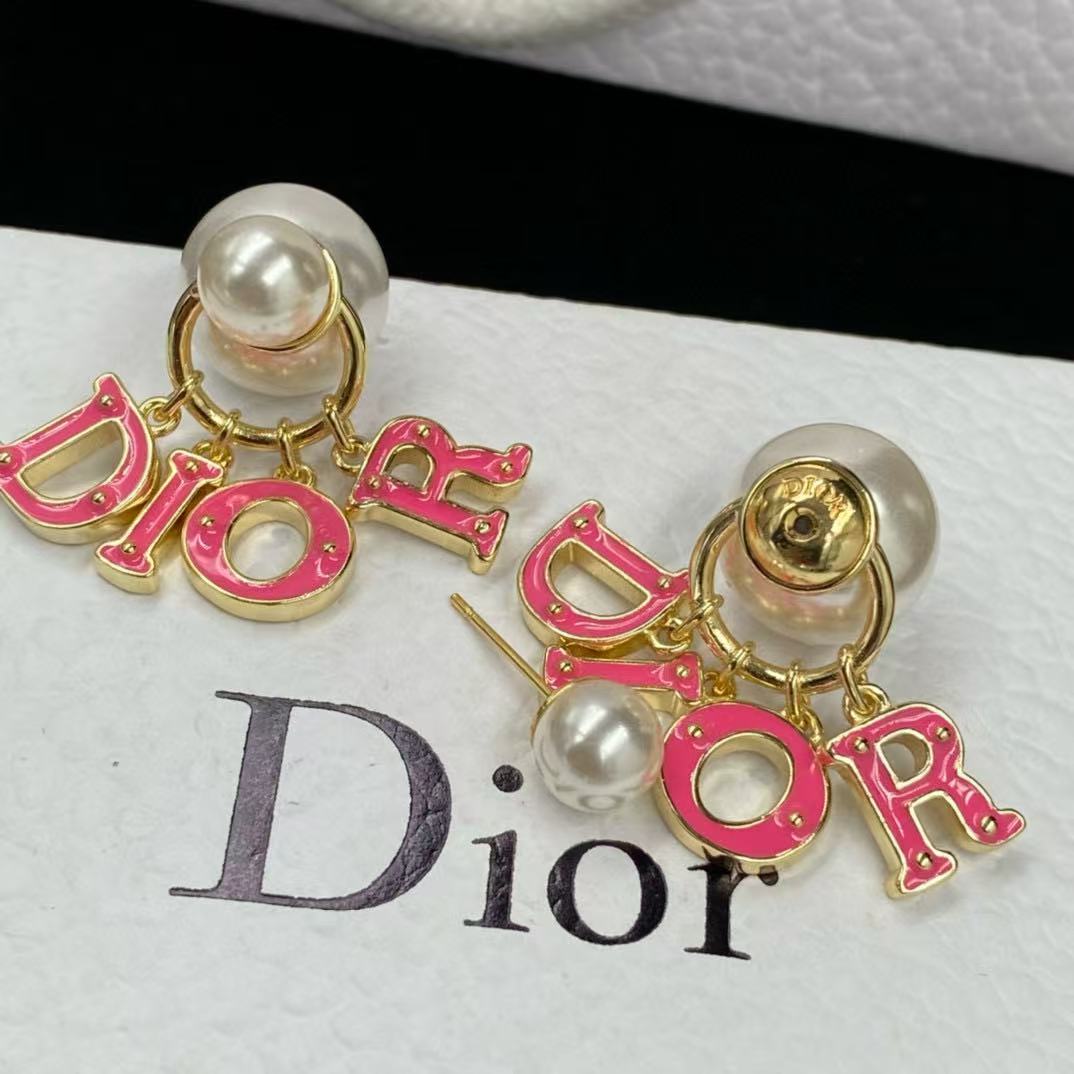 DI0Rレターパールイヤリング【50％割引+送料無料】