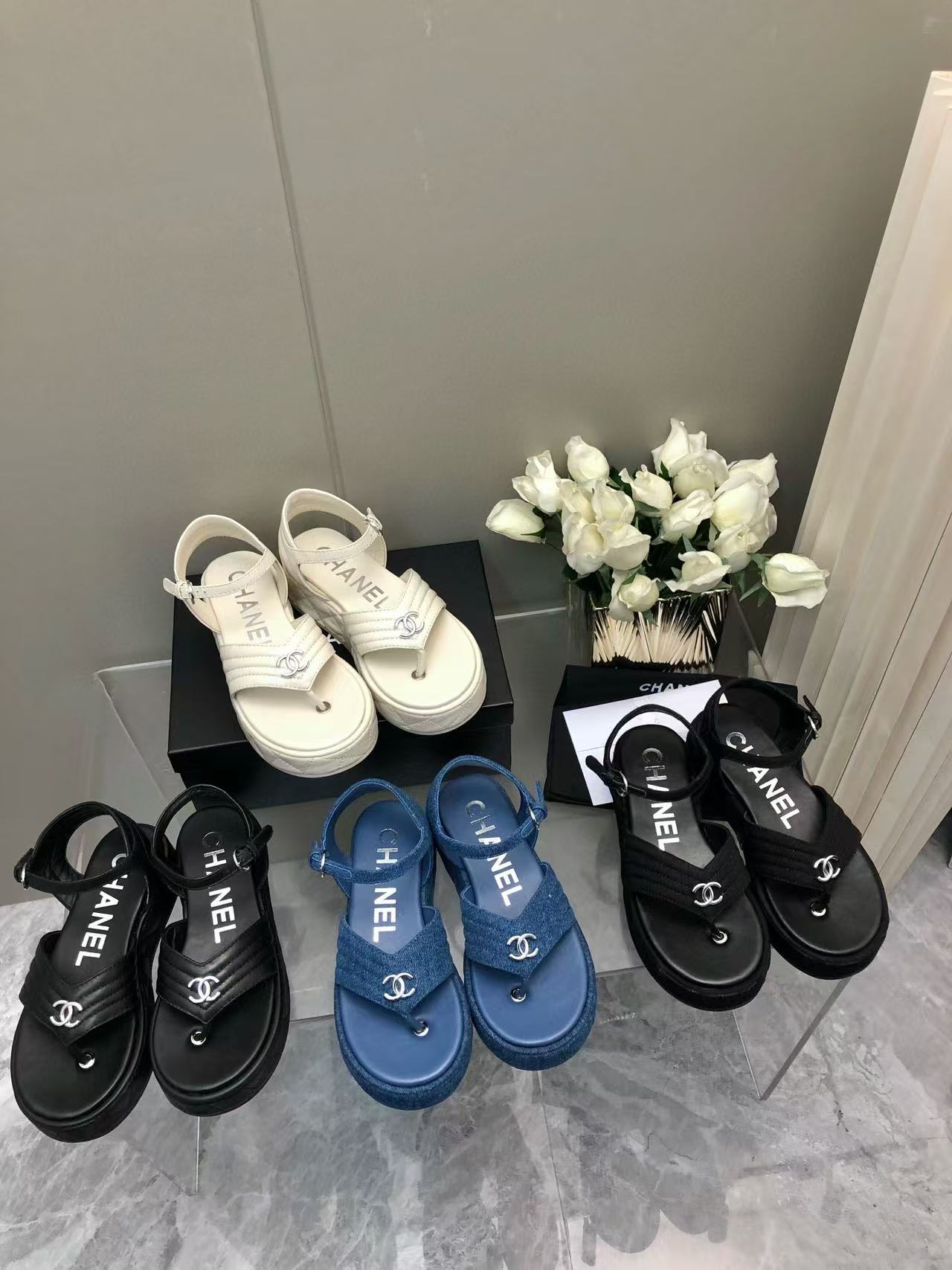 CHANE1 高品質厚底カジュアルサンダル【50％割引+送料無料】