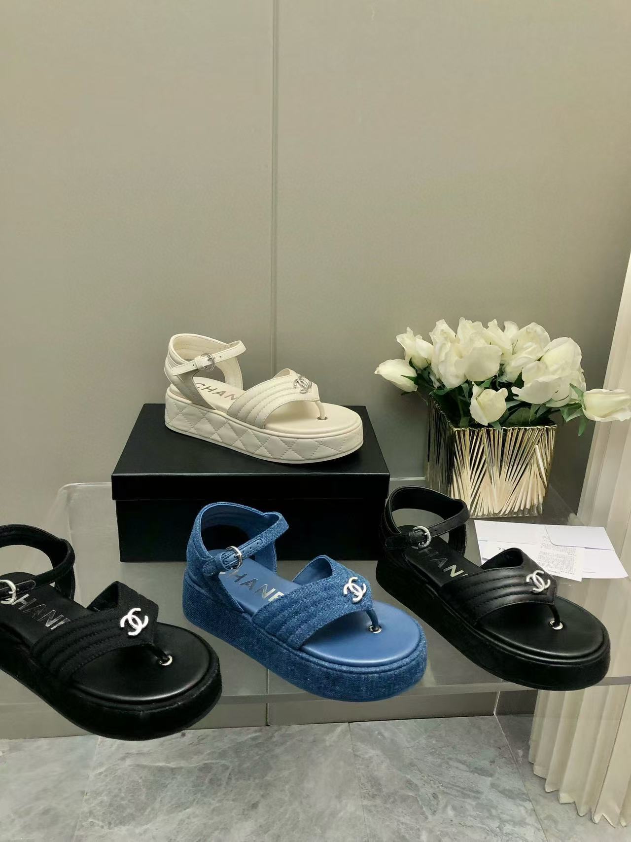 CHANE1 高品質厚底カジュアルサンダル【50％割引+送料無料】