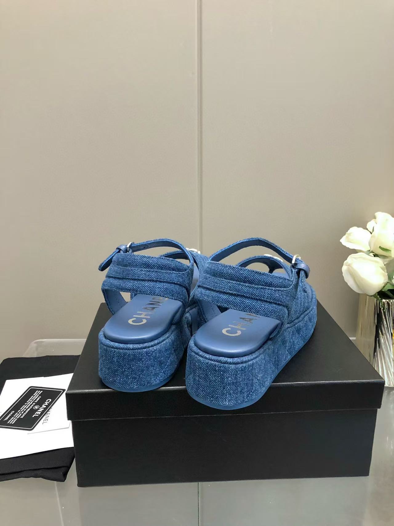 CHANE1 高品質厚底カジュアルサンダル【50％割引+送料無料】