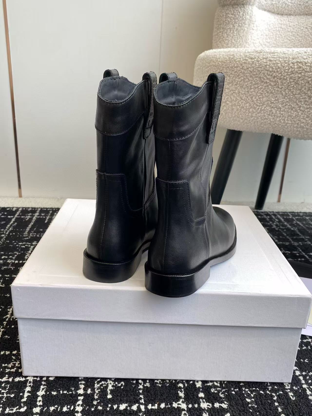 CEL1NE 高品質シンプルシープスキンショートブーツ【50％割引+送料無料】