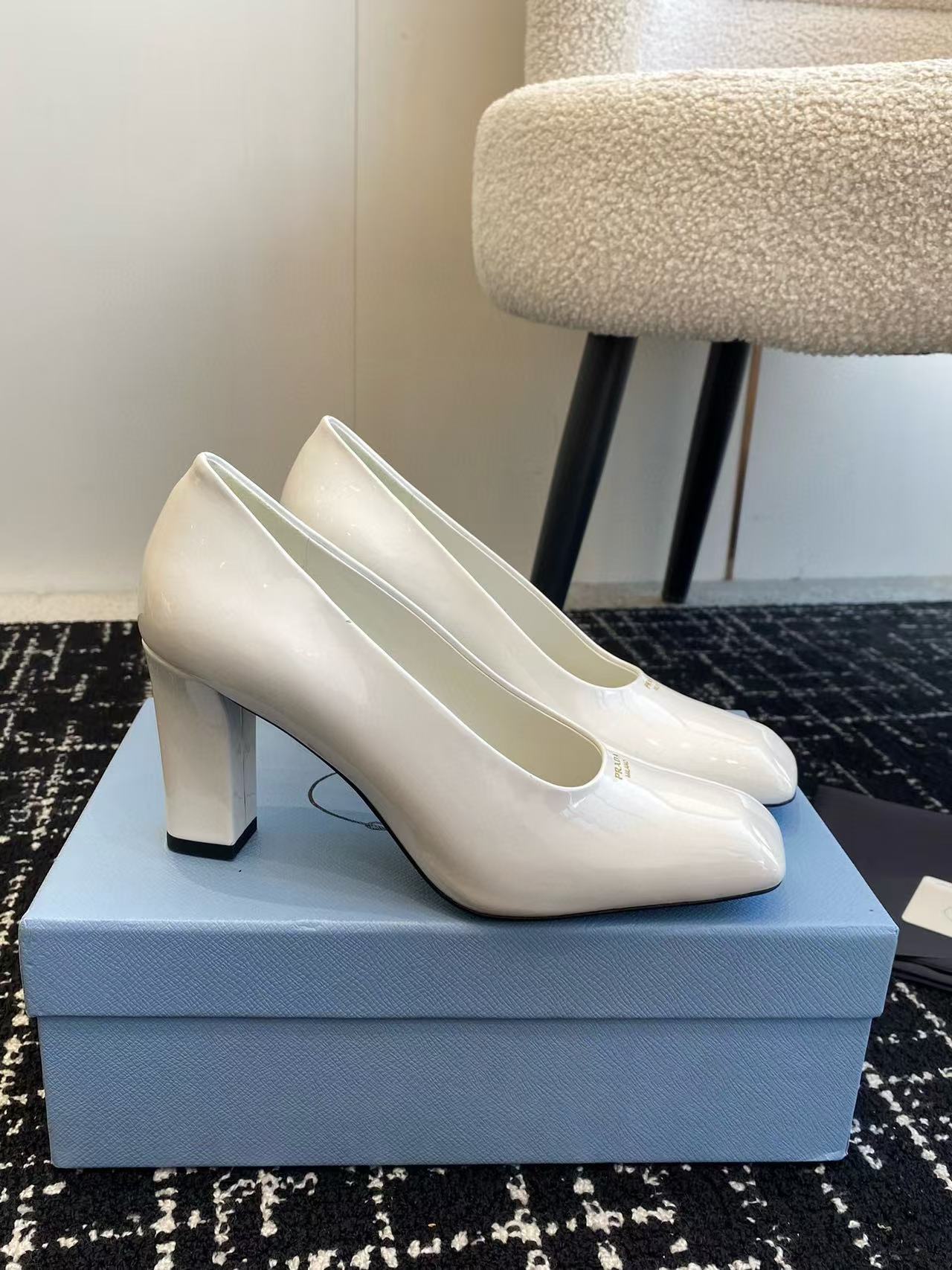 PR4DA 高品質パテントレザー ハイヒール【50％割引+送料無料】