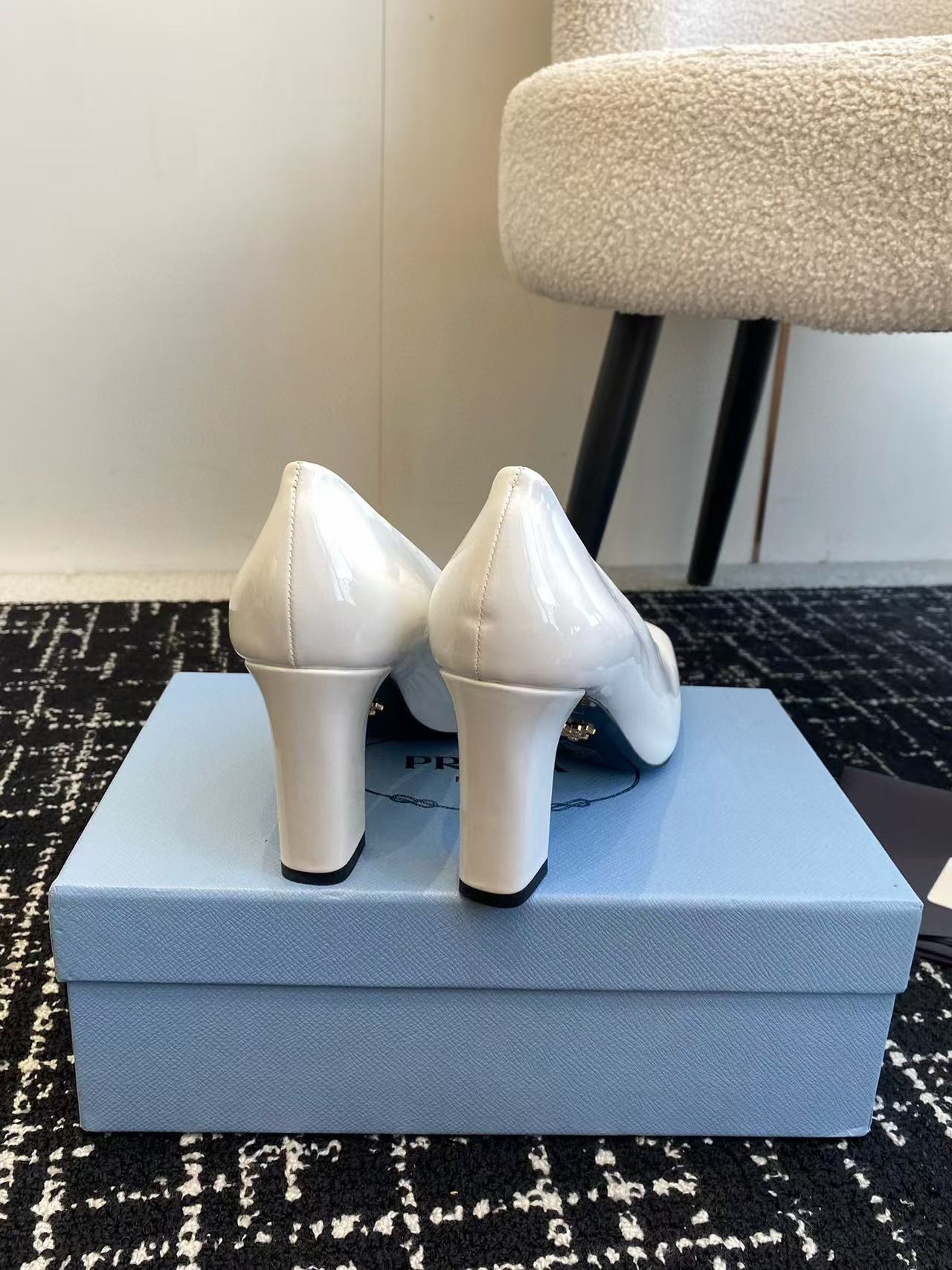 PR4DA 高品質パテントレザー ハイヒール【50％割引+送料無料】