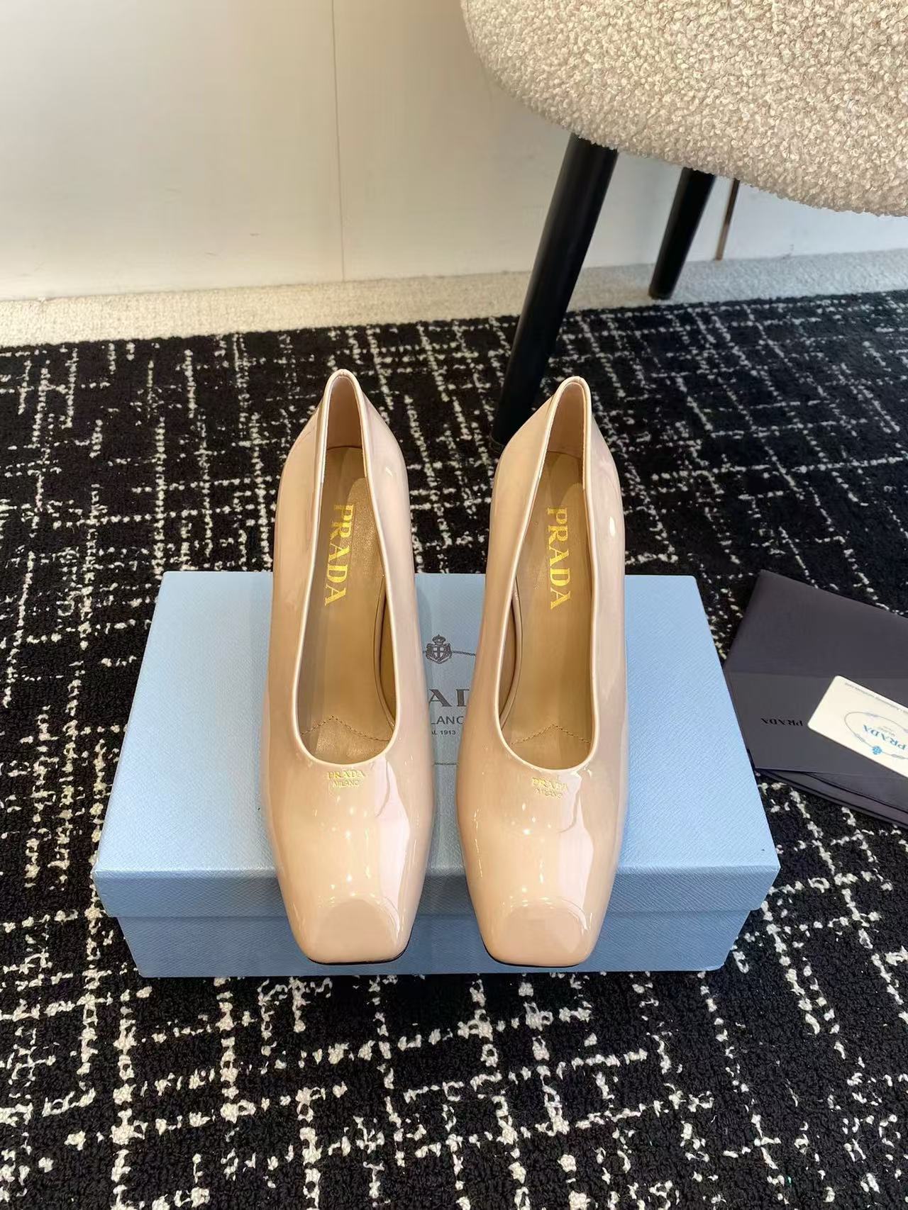 PR4DA 高品質パテントレザー ハイヒール【50％割引+送料無料】