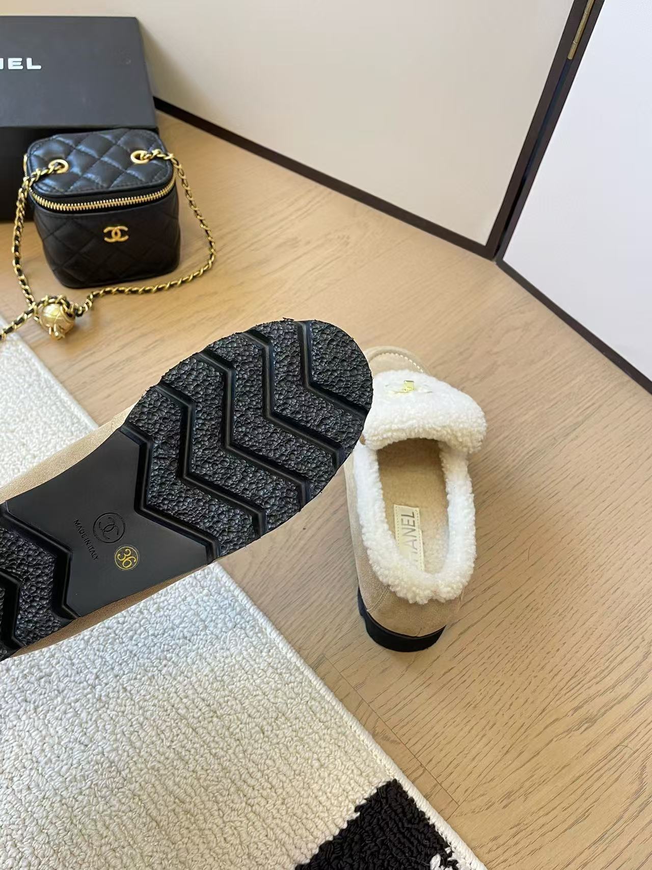 CHANE1 高品質ラムウールプラットフォームシューズ【50％割引+送料無料】