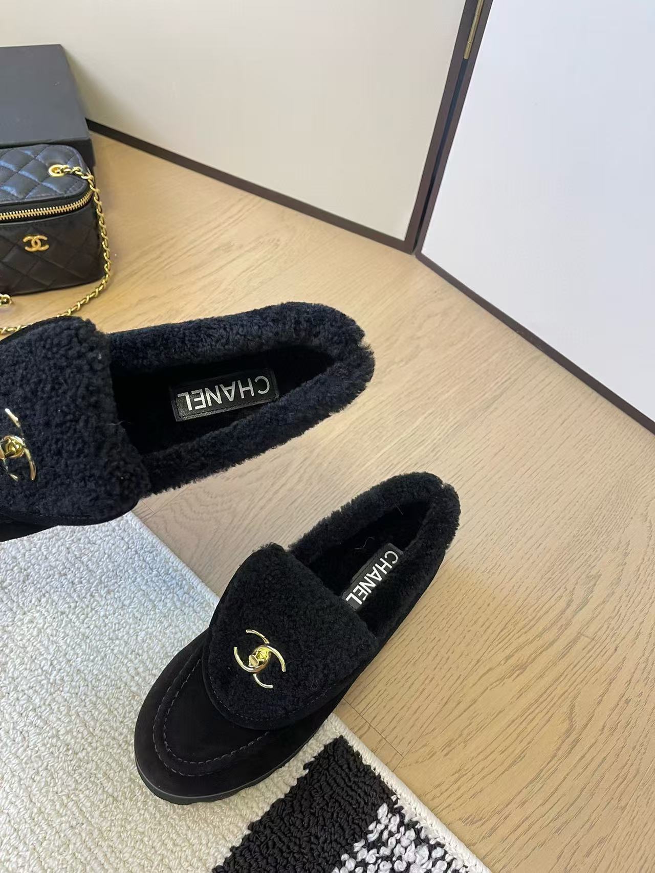 CHANE1 高品質ラムウールプラットフォームシューズ【50％割引+送料無料】