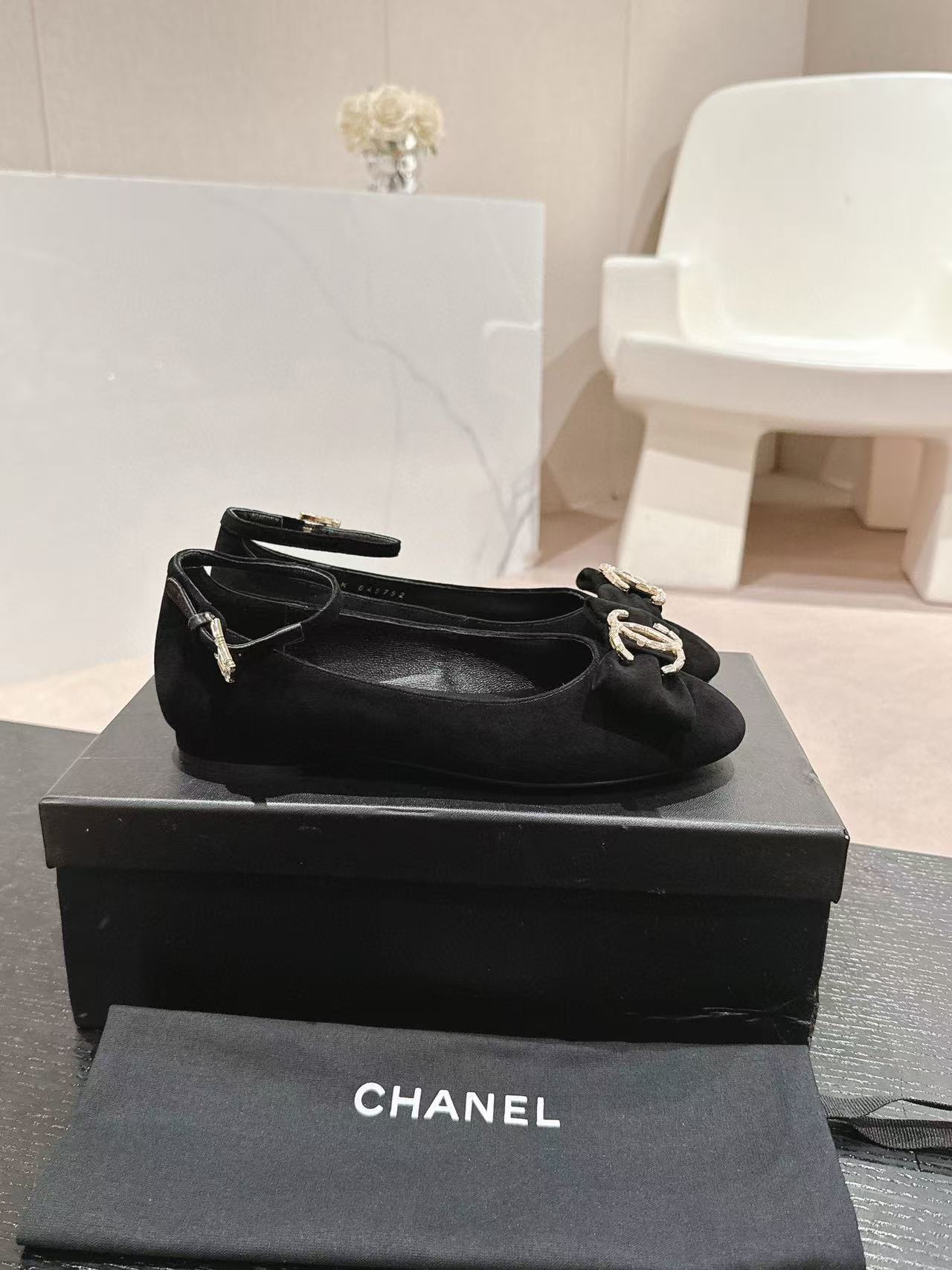 CHANE1 高品質スエードフラットシューズ【50％割引+送料無料】