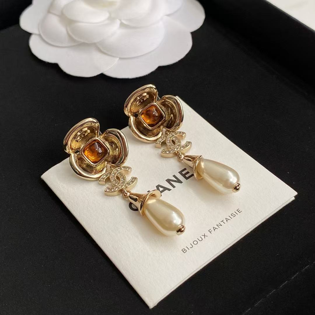 CHANE1 クローバーパールイヤリング【50％割引+送料無料】