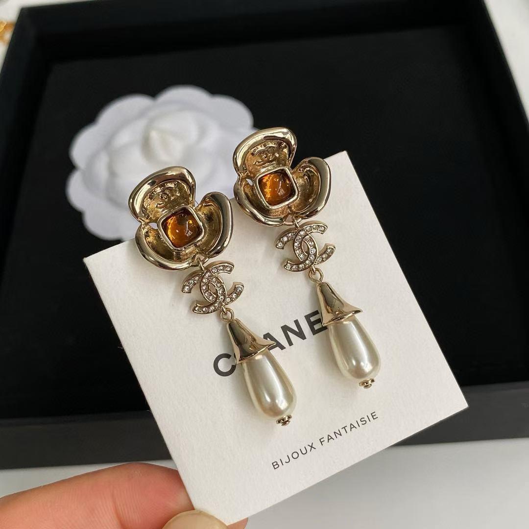 CHANE1 クローバーパールイヤリング【50％割引+送料無料】