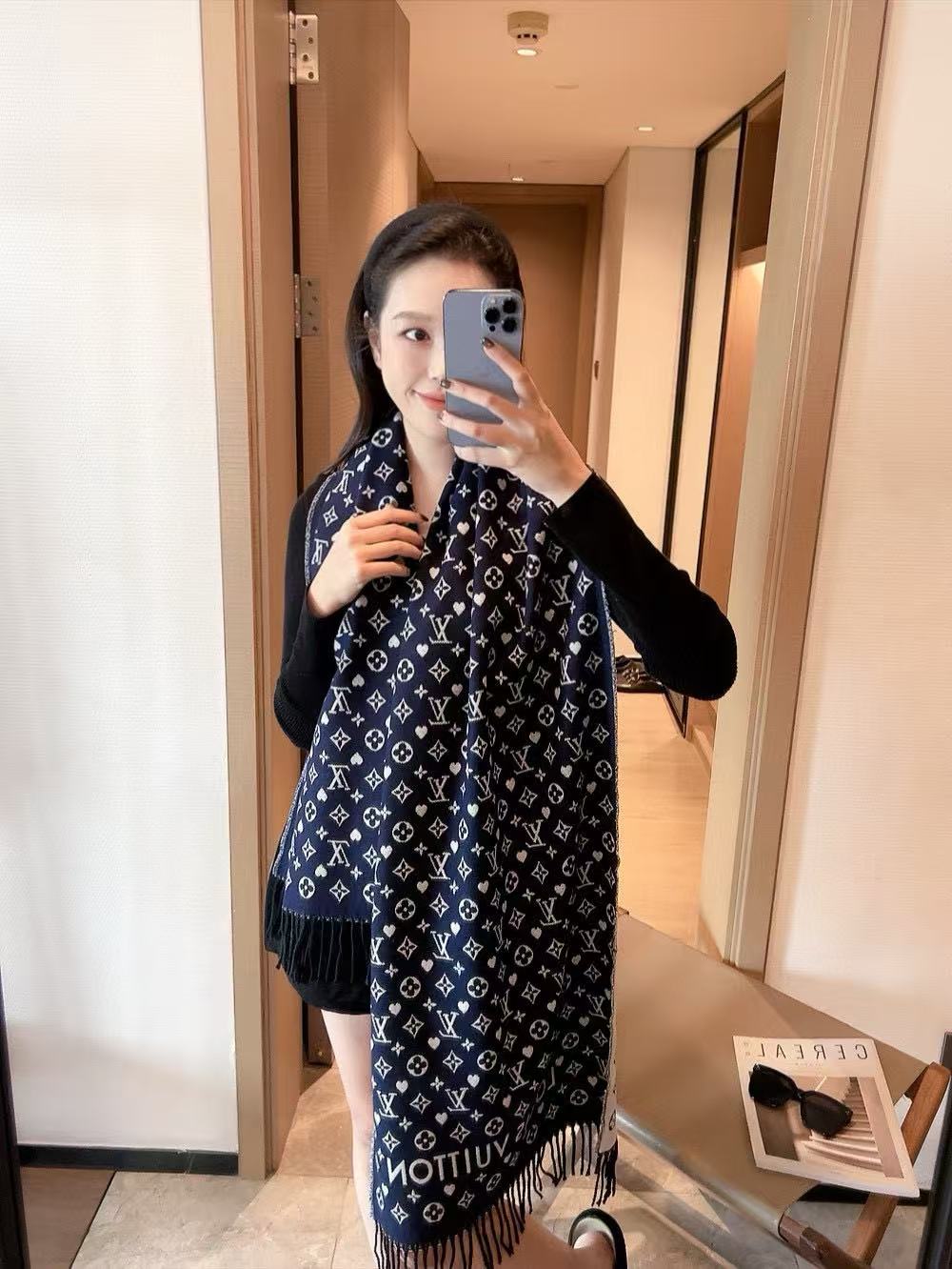 LV 老眼用フリンジウールスカーフ【50％割引+送料無料】