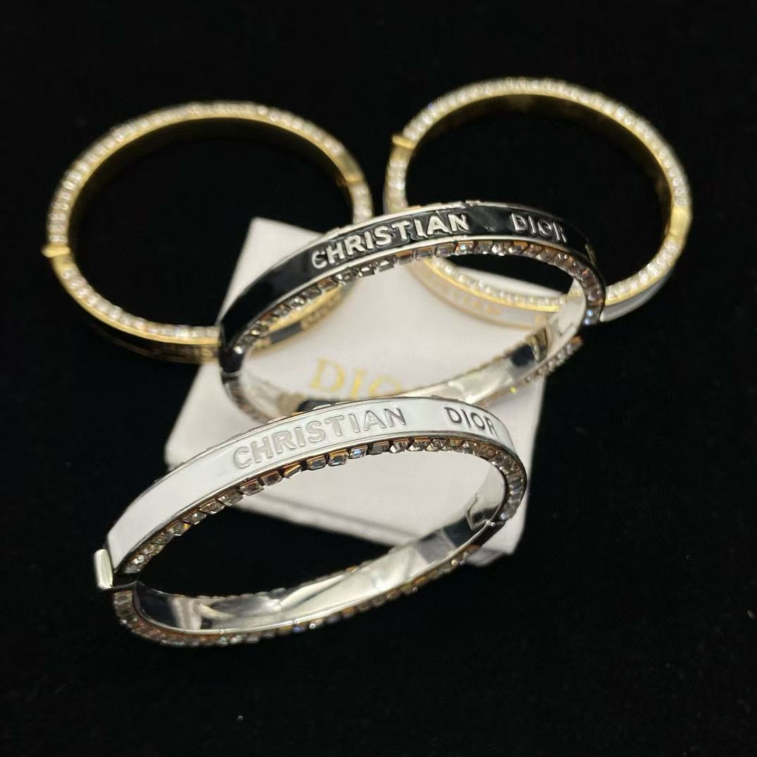 DI0Rレターブレスレット【50％割引+送料無料】