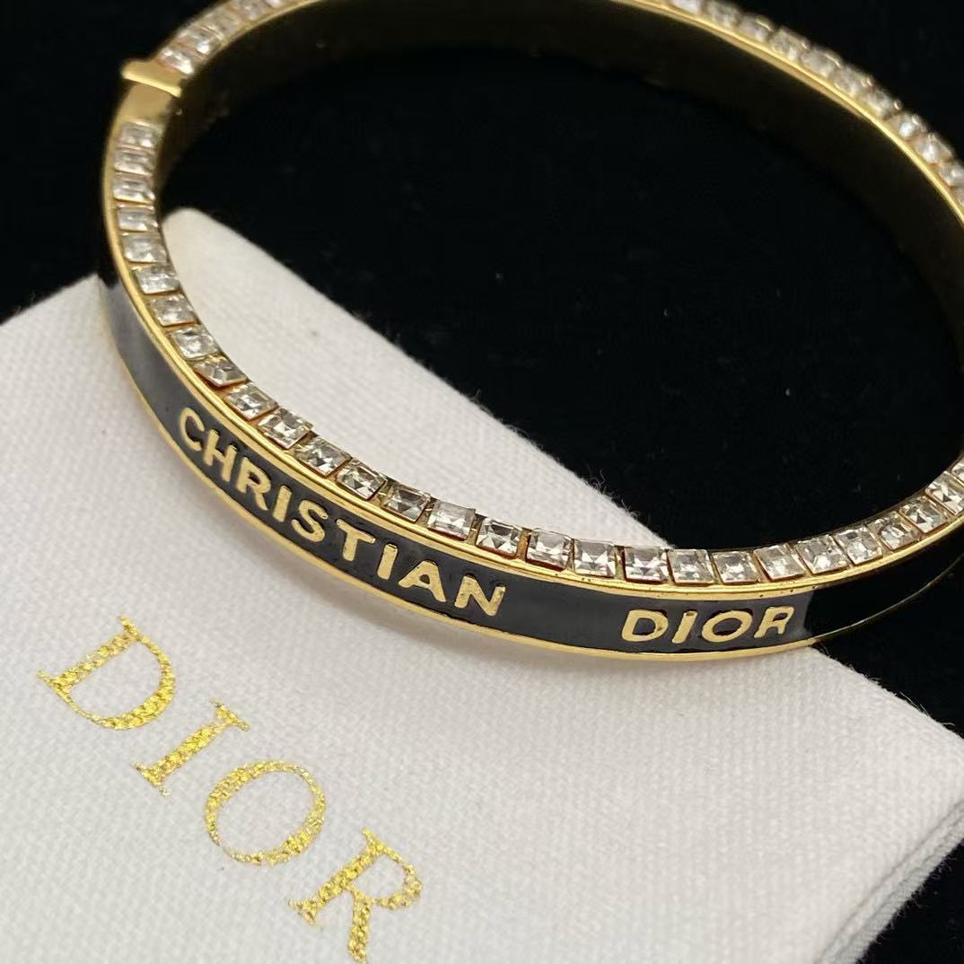 DI0Rレターブレスレット【50％割引+送料無料】