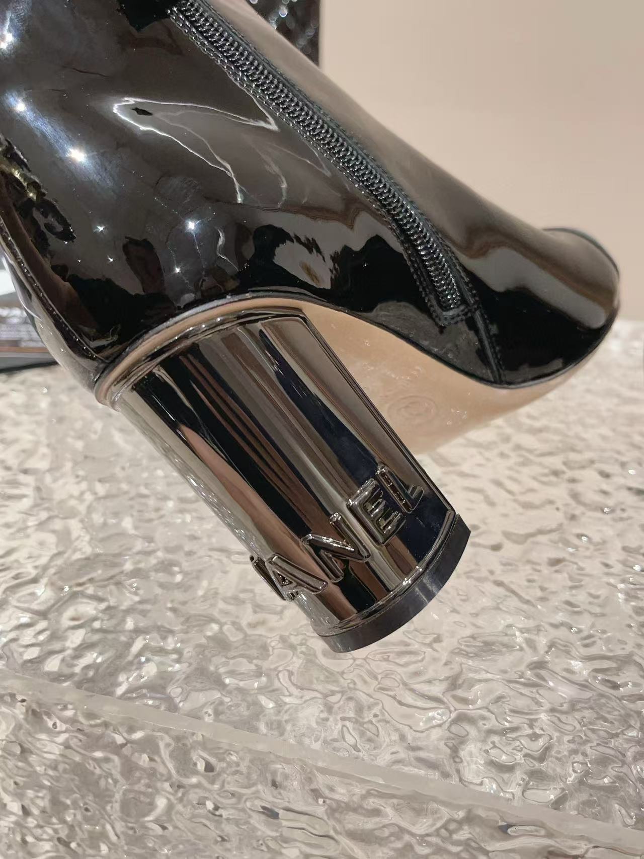 CHANE1 高品質パールブーツ【50％割引+送料無料】