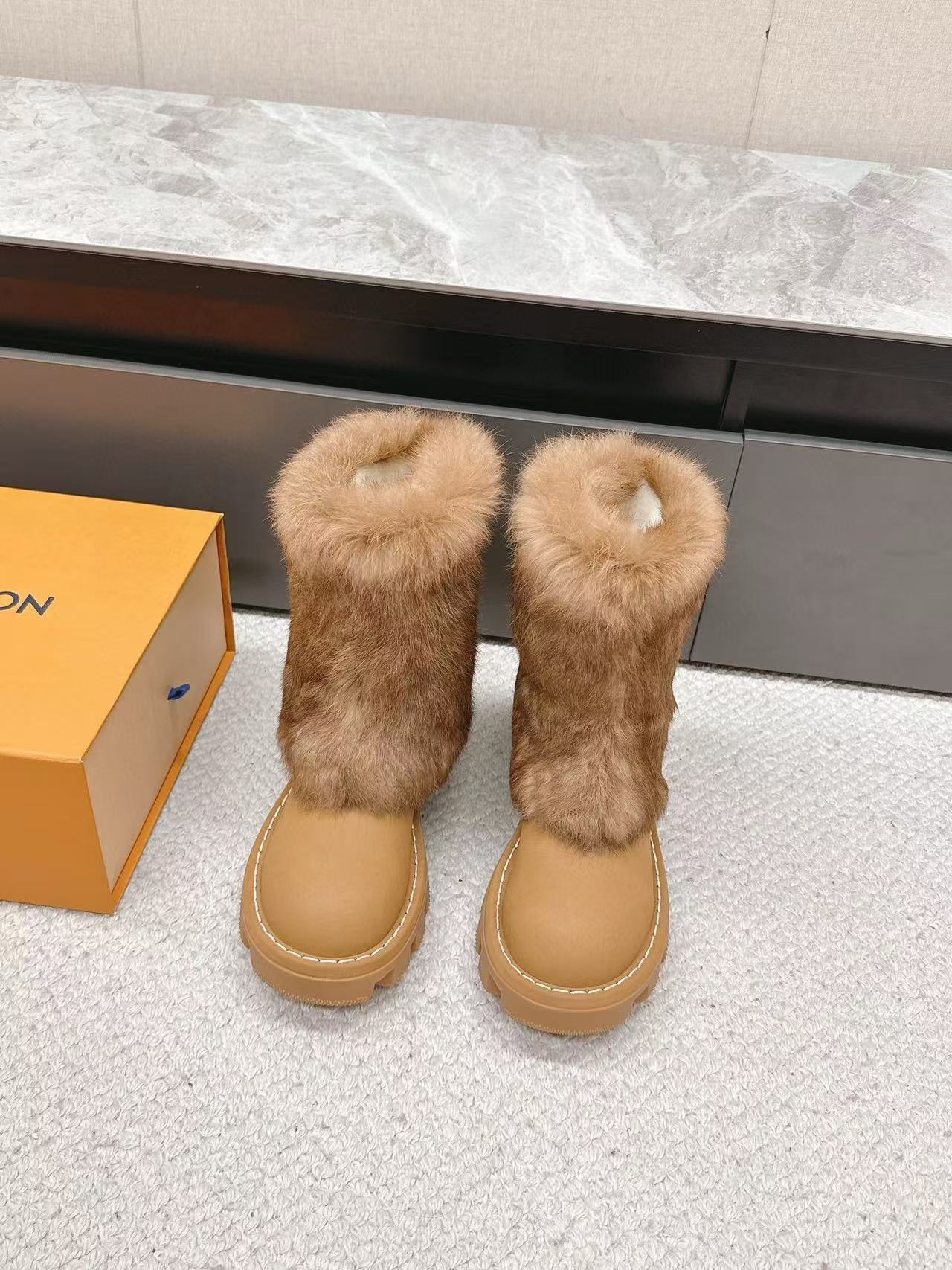 LV高品質厚底ファースノーブーツ【50％割引+送料無料】