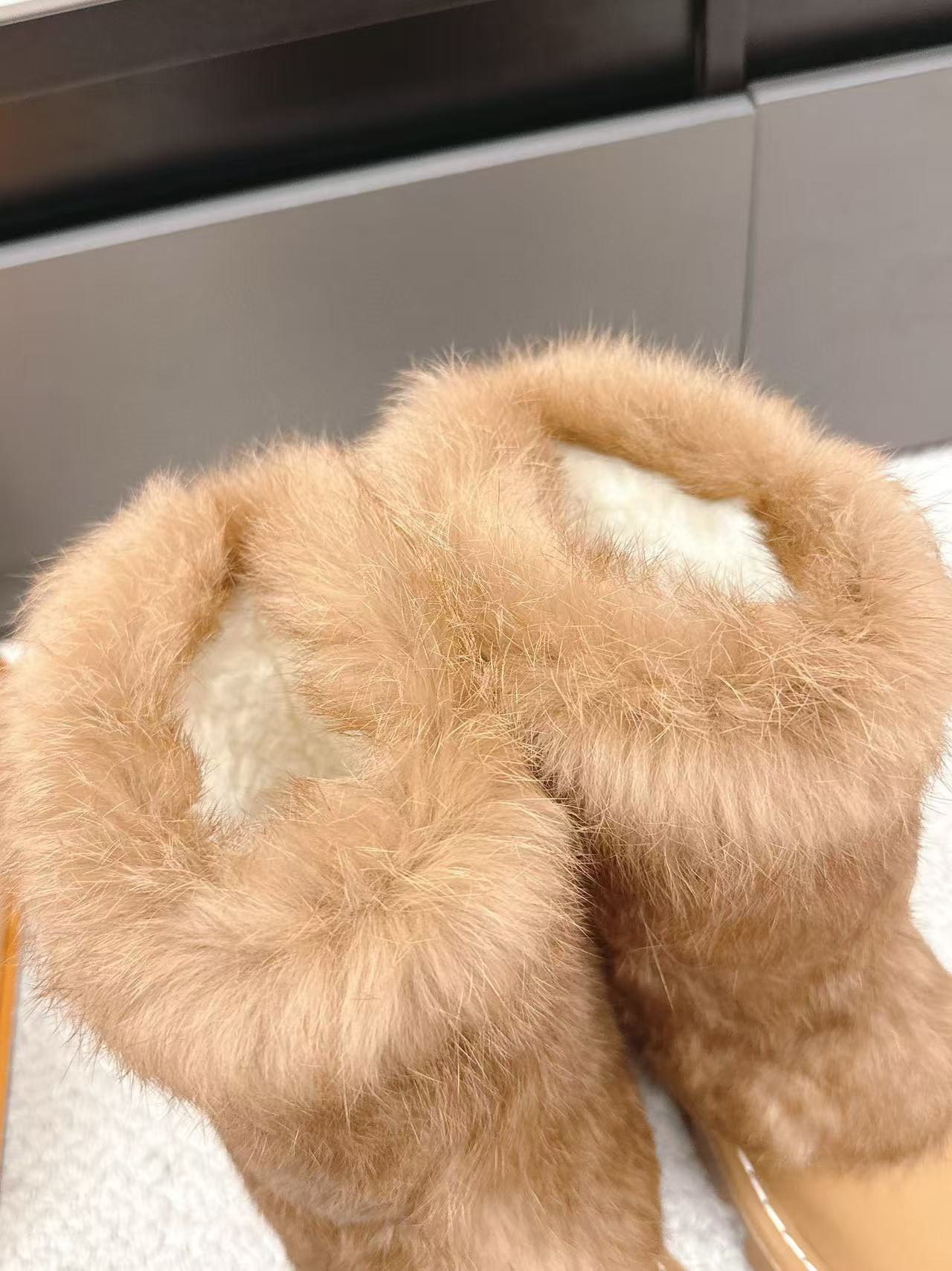 LV高品質厚底ファースノーブーツ【50％割引+送料無料】