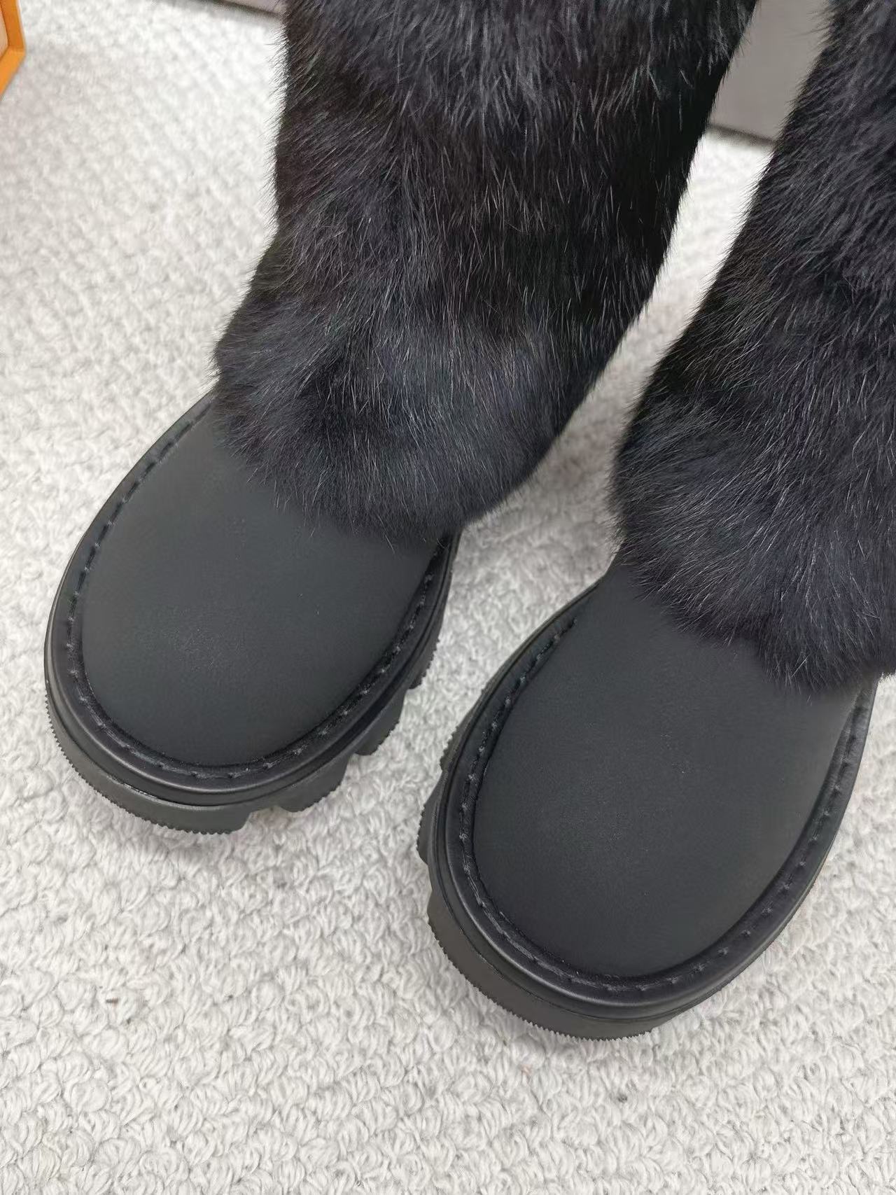 LV高品質厚底ファースノーブーツ【50％割引+送料無料】