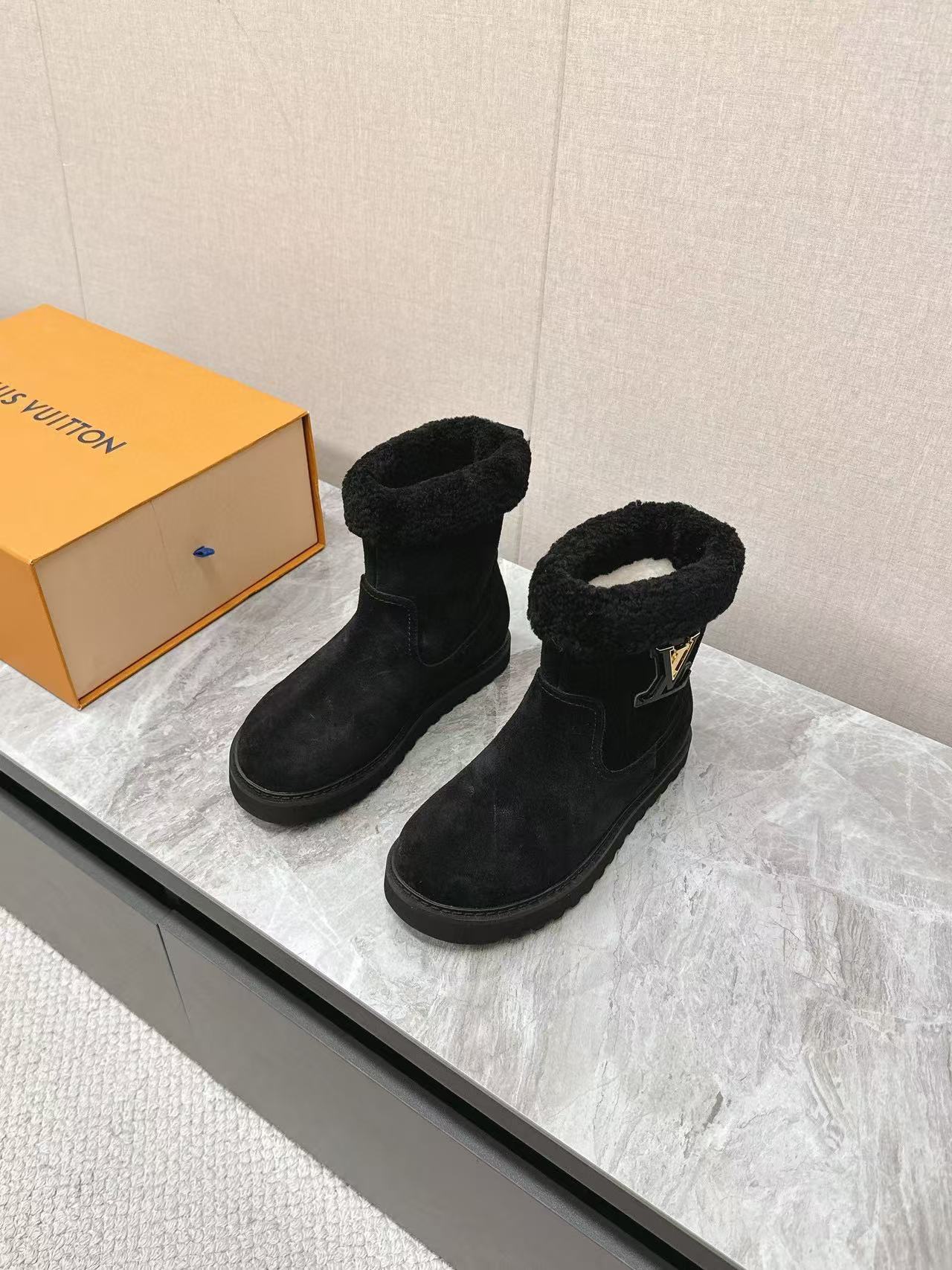 LV高品質スエードショートブーツ【50％割引+送料無料】